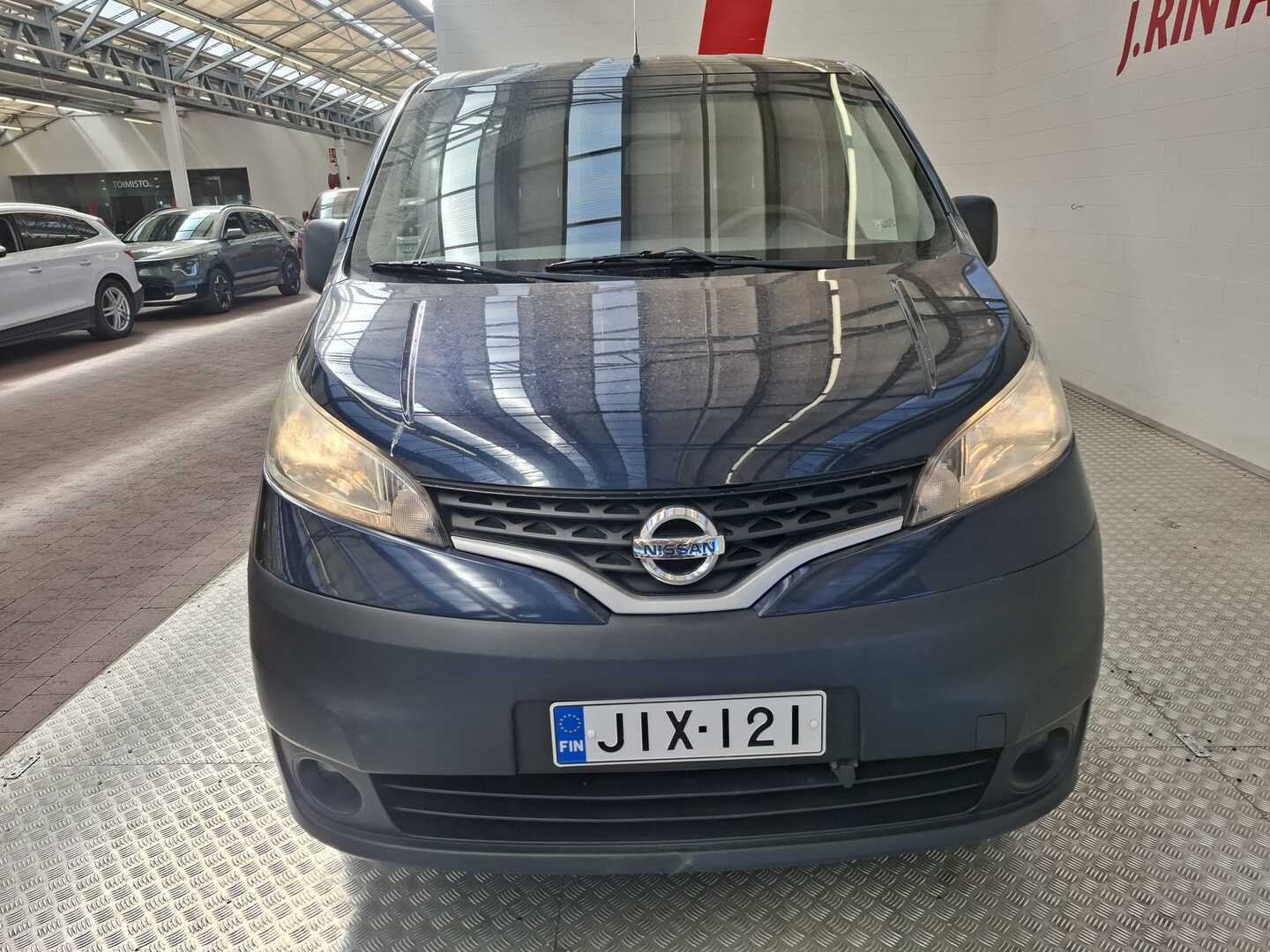 NISSAN NV200 2013