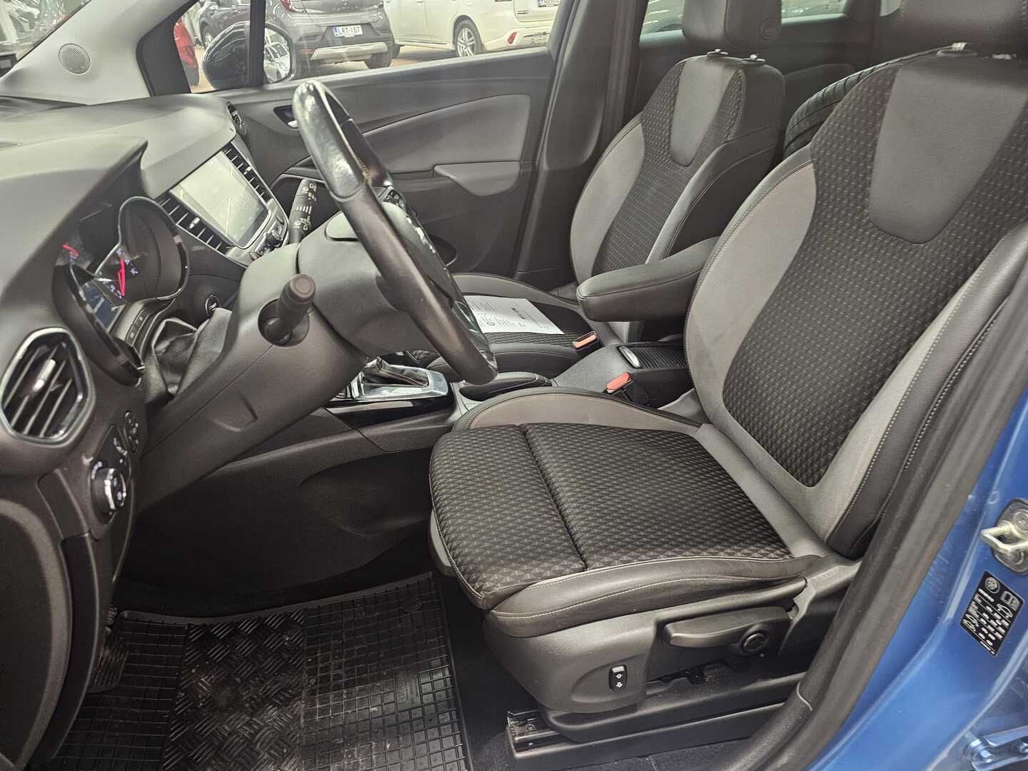 OPEL Crossland X 2017