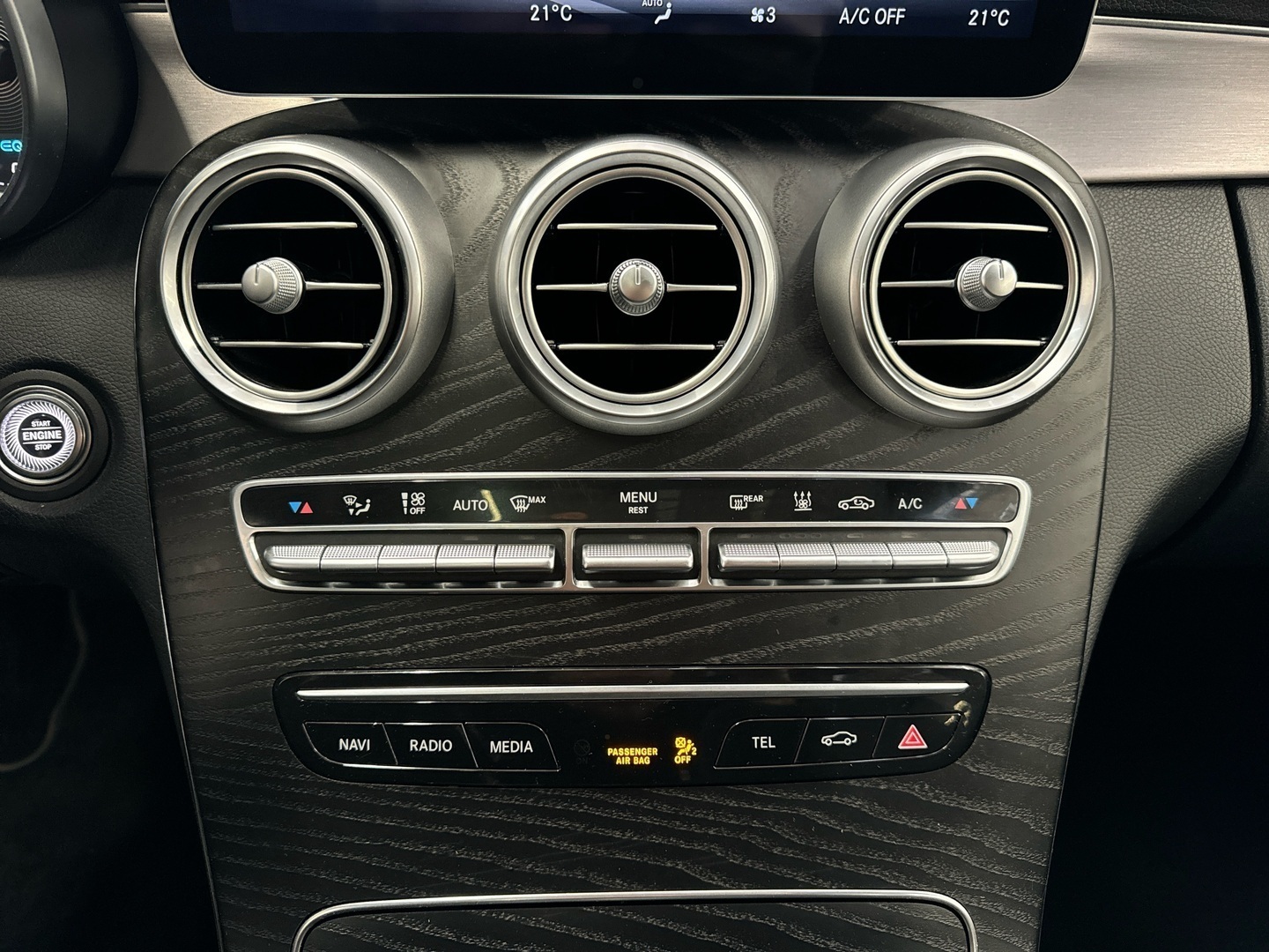 MERCEDES-BENZ C 2020