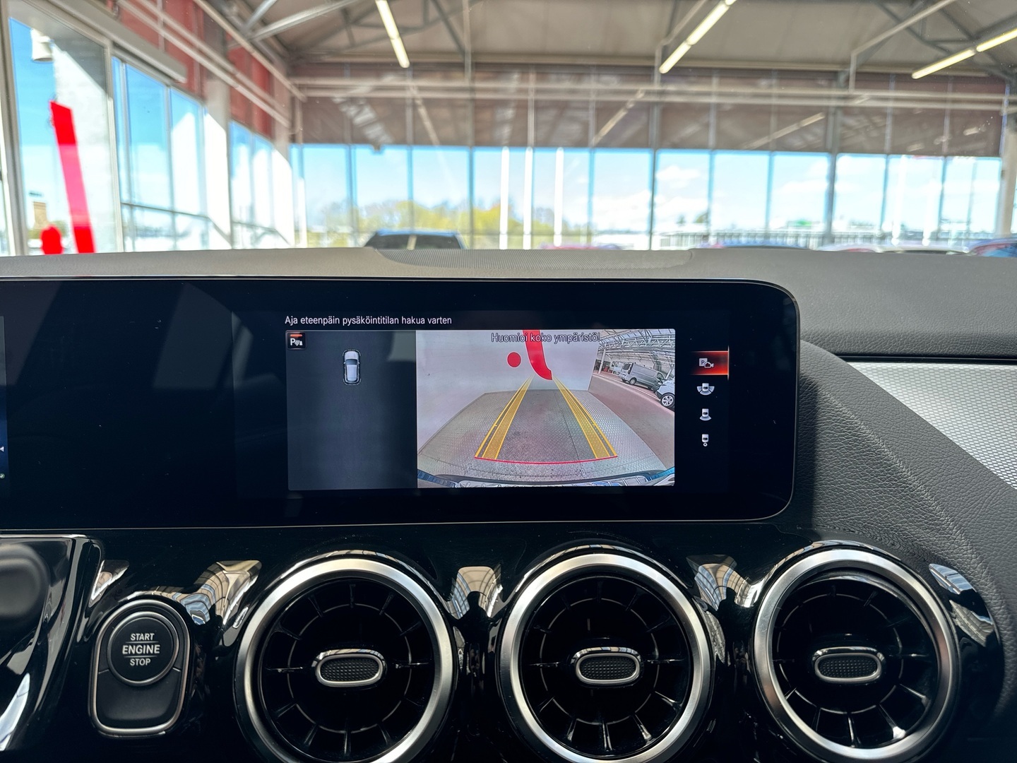 MERCEDES-BENZ GLA 2021