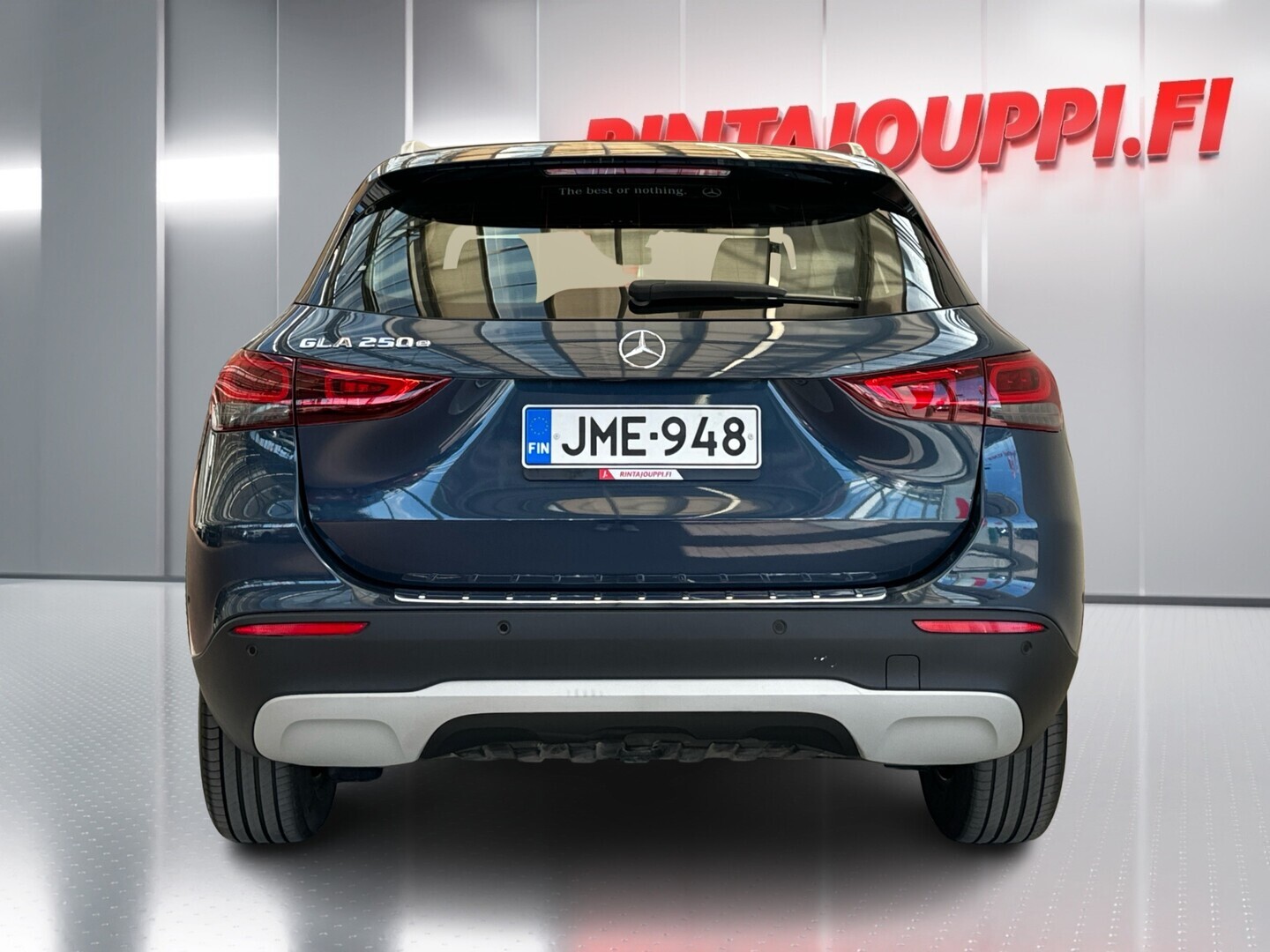 MERCEDES-BENZ GLA 2021