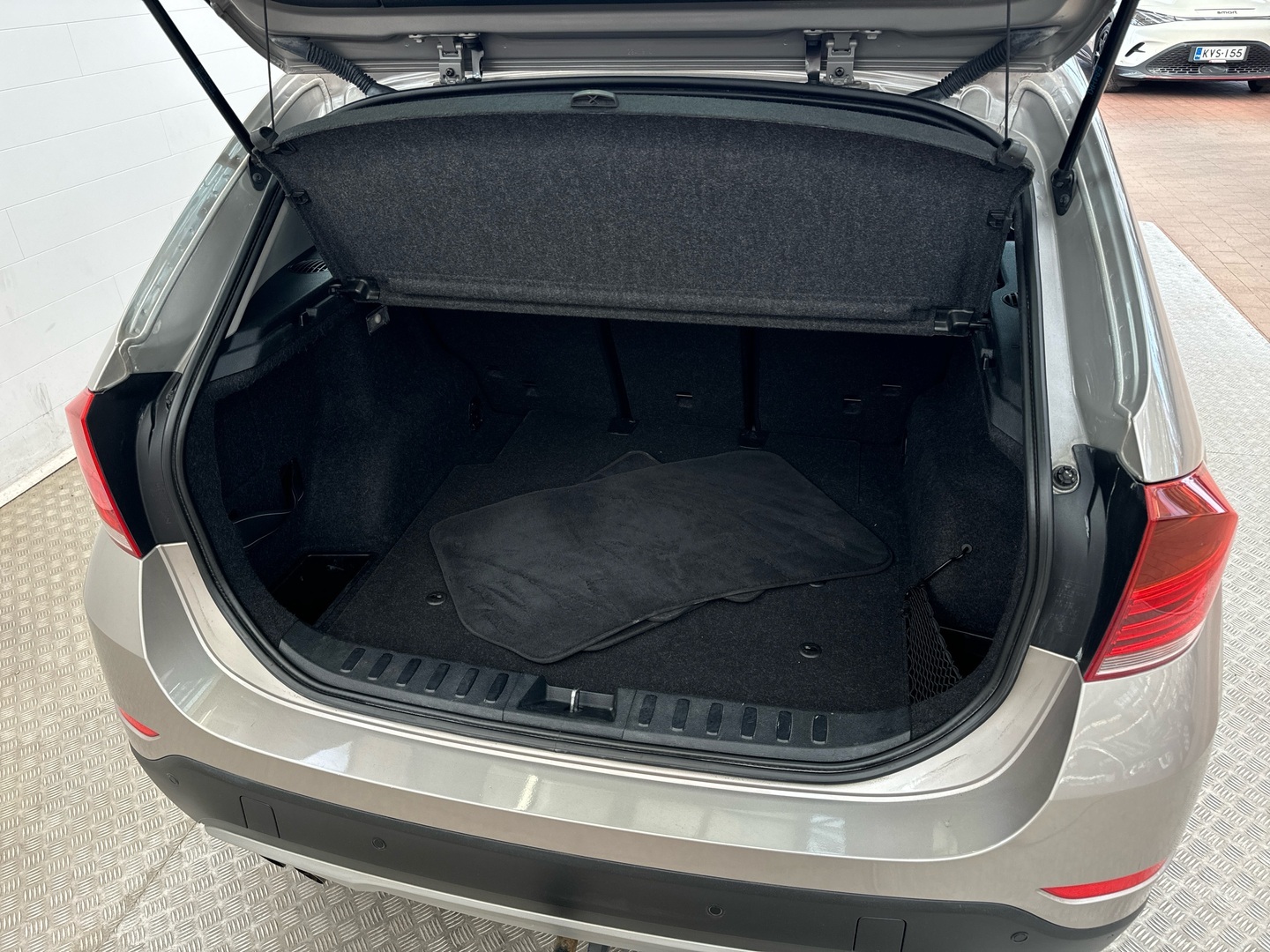 BMW X1 2012