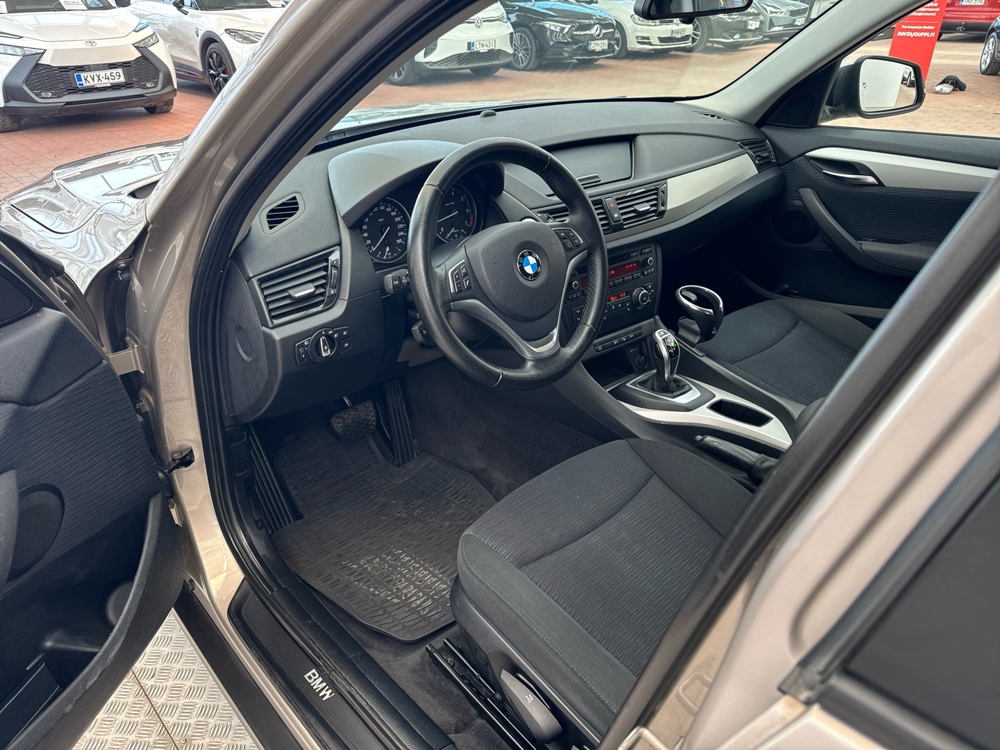 BMW X1 2012