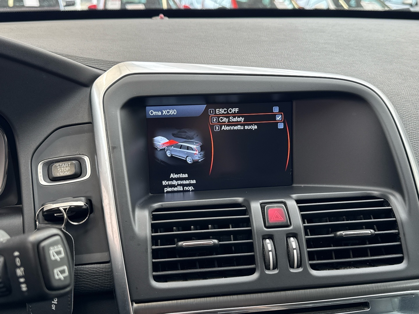 VOLVO XC60 2014