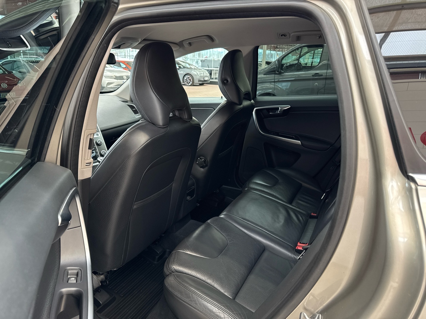 VOLVO XC60 2014