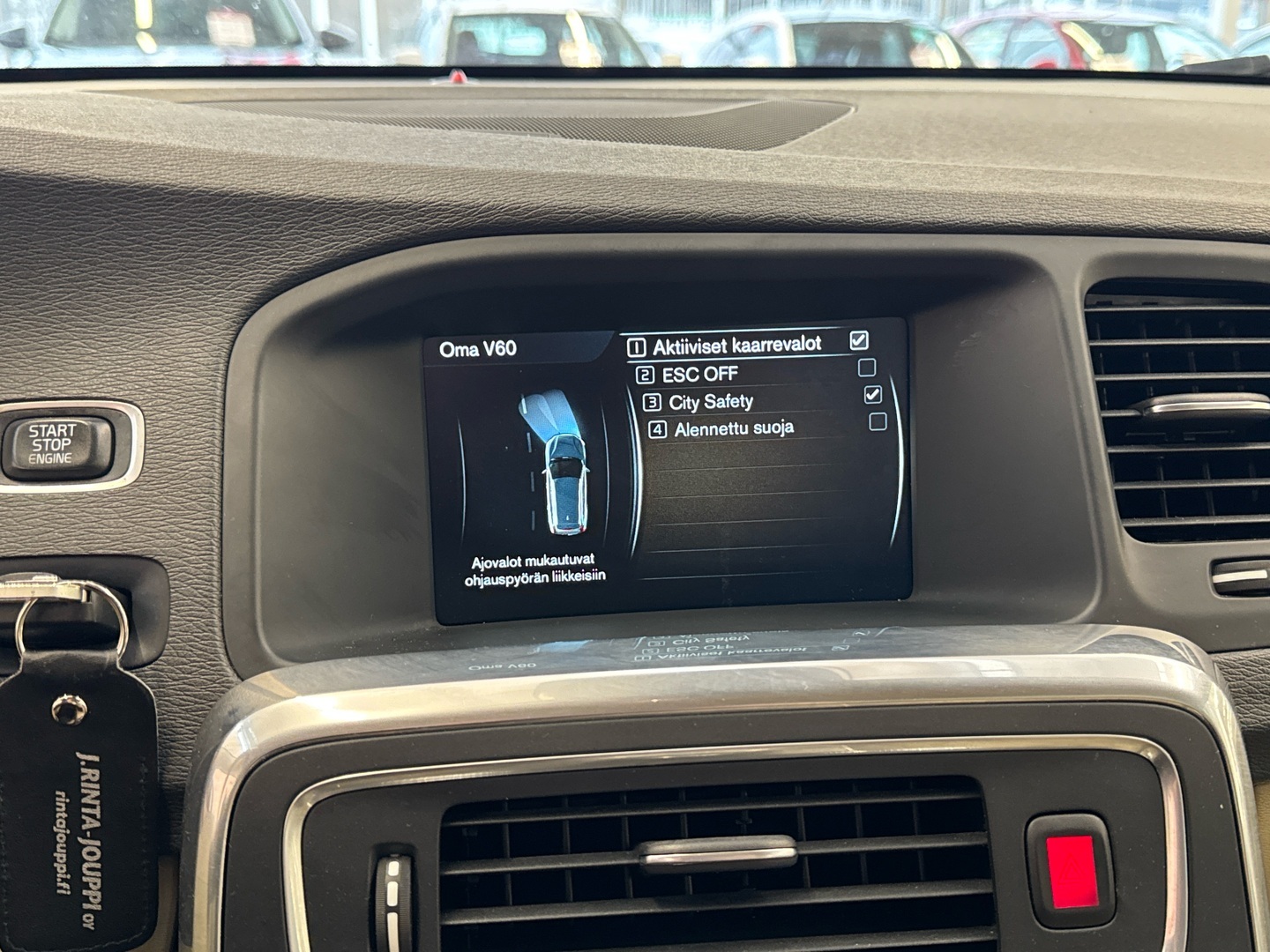 VOLVO V60 Cross Country 2016