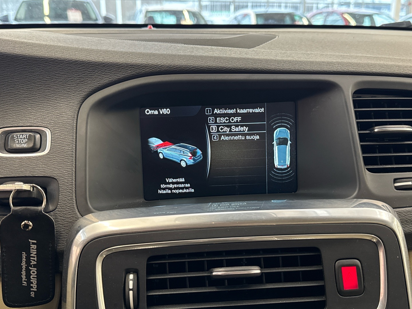 VOLVO V60 Cross Country 2016