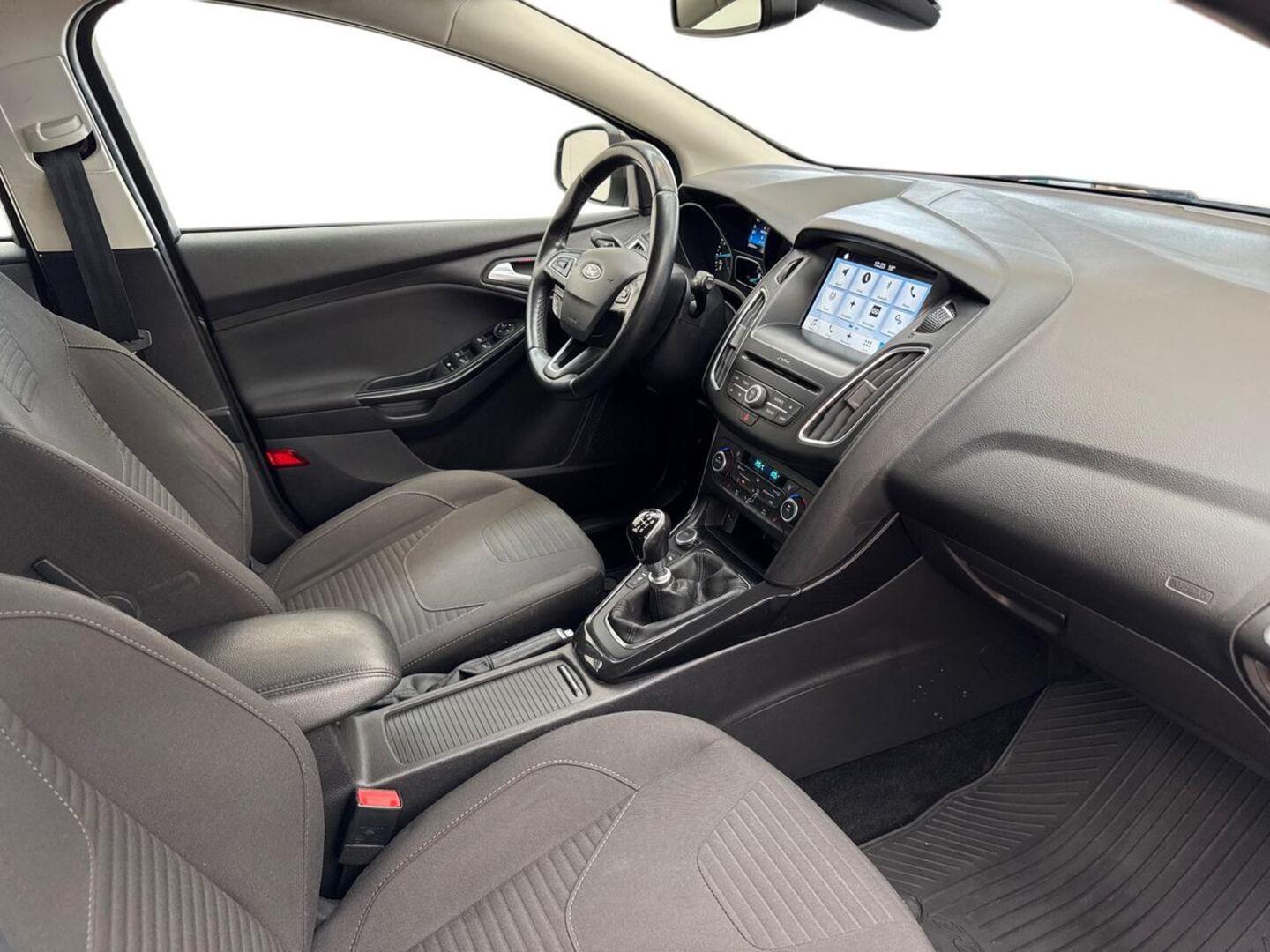 FORD Focus 2017