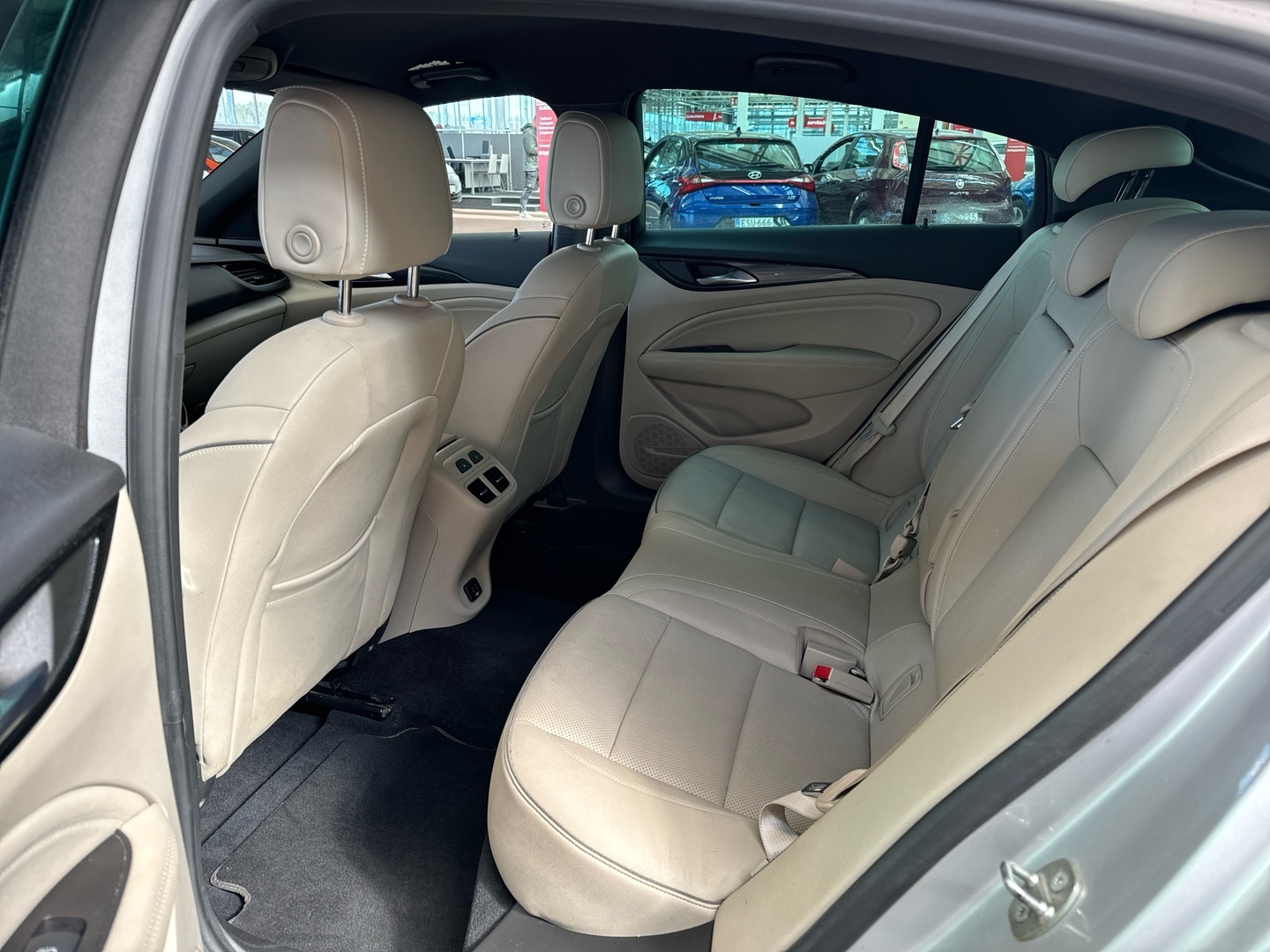 OPEL Insignia 2017
