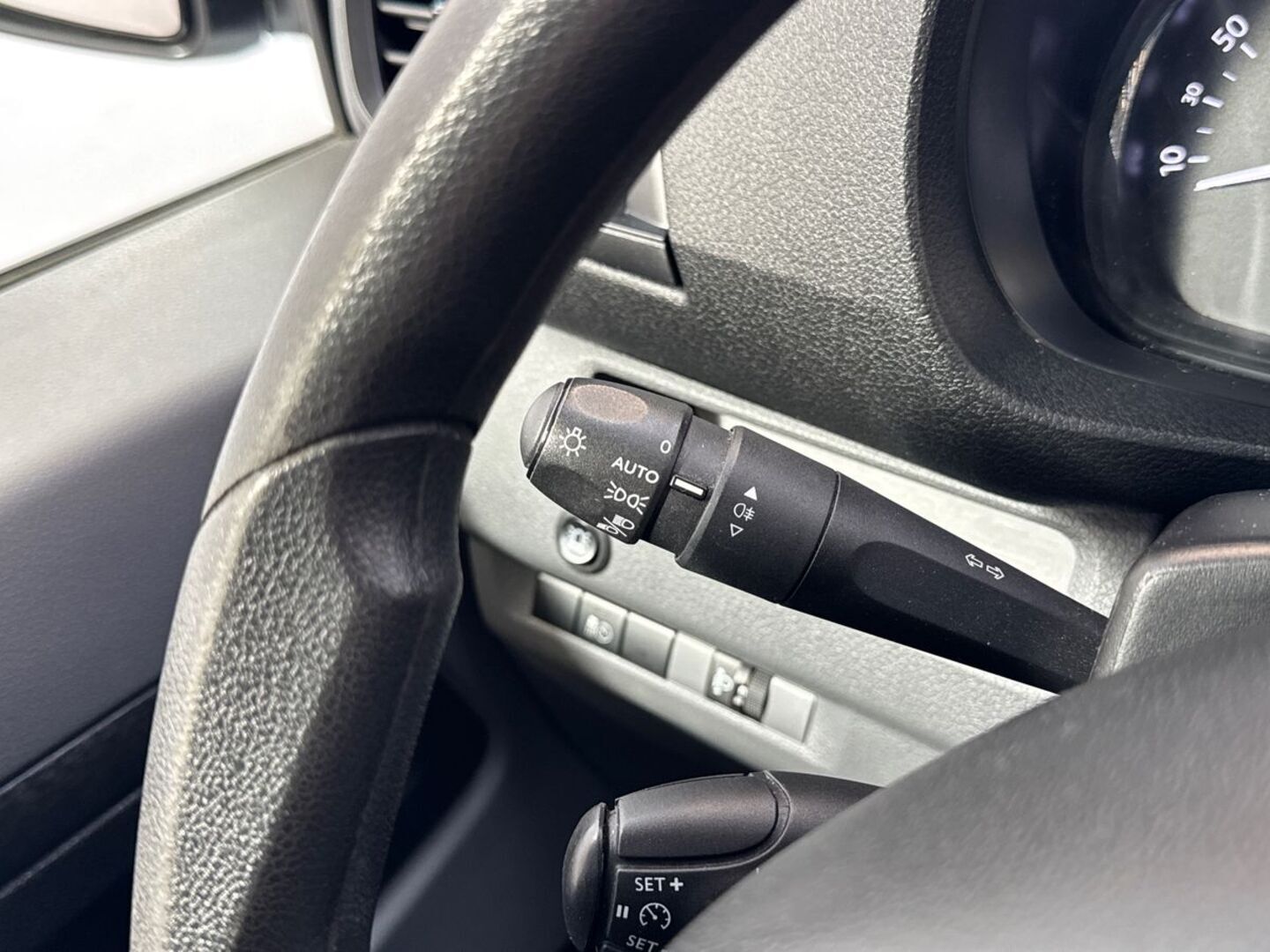 TOYOTA Proace 13