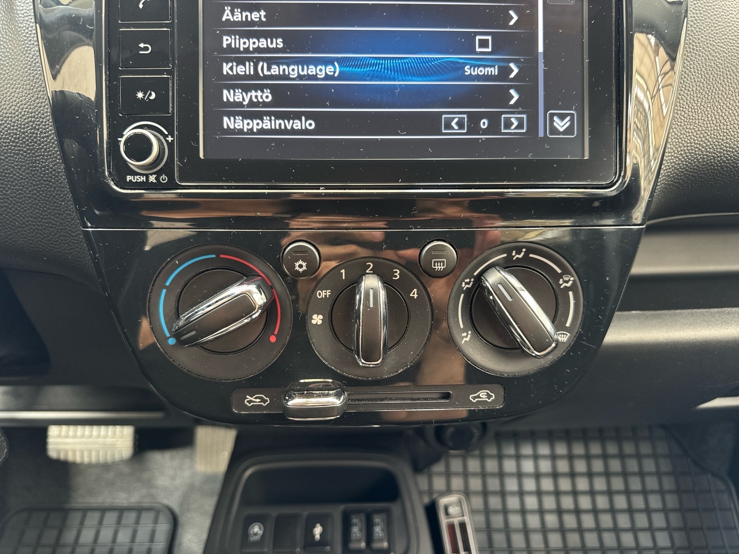 MITSUBISHI Space Star 2023