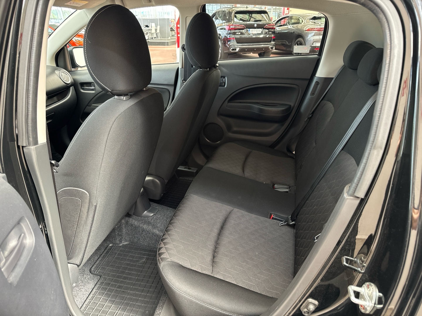 MITSUBISHI Space Star 2023