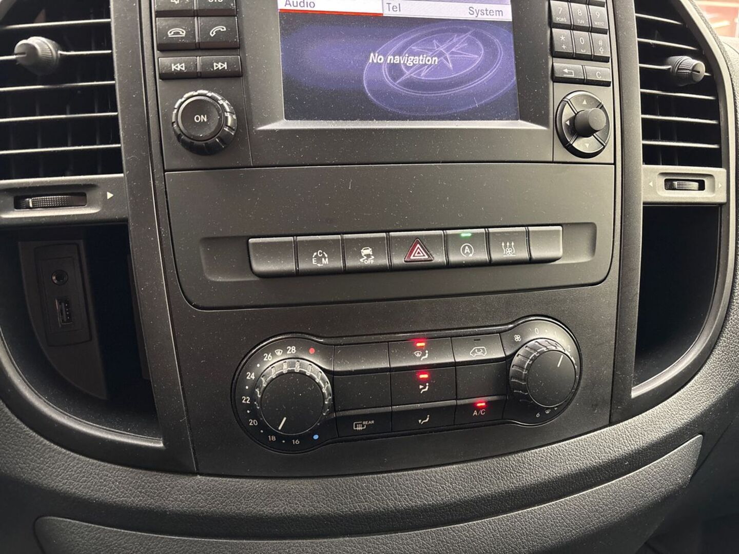 MERCEDES-BENZ Vito 14