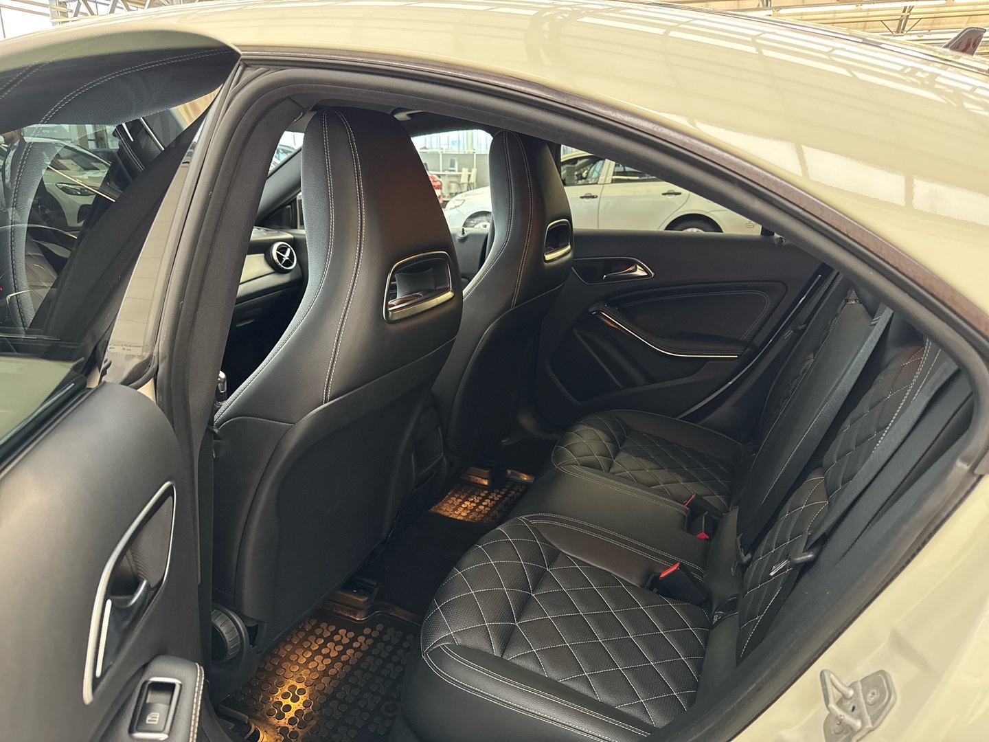 MERCEDES-BENZ CLA 2013