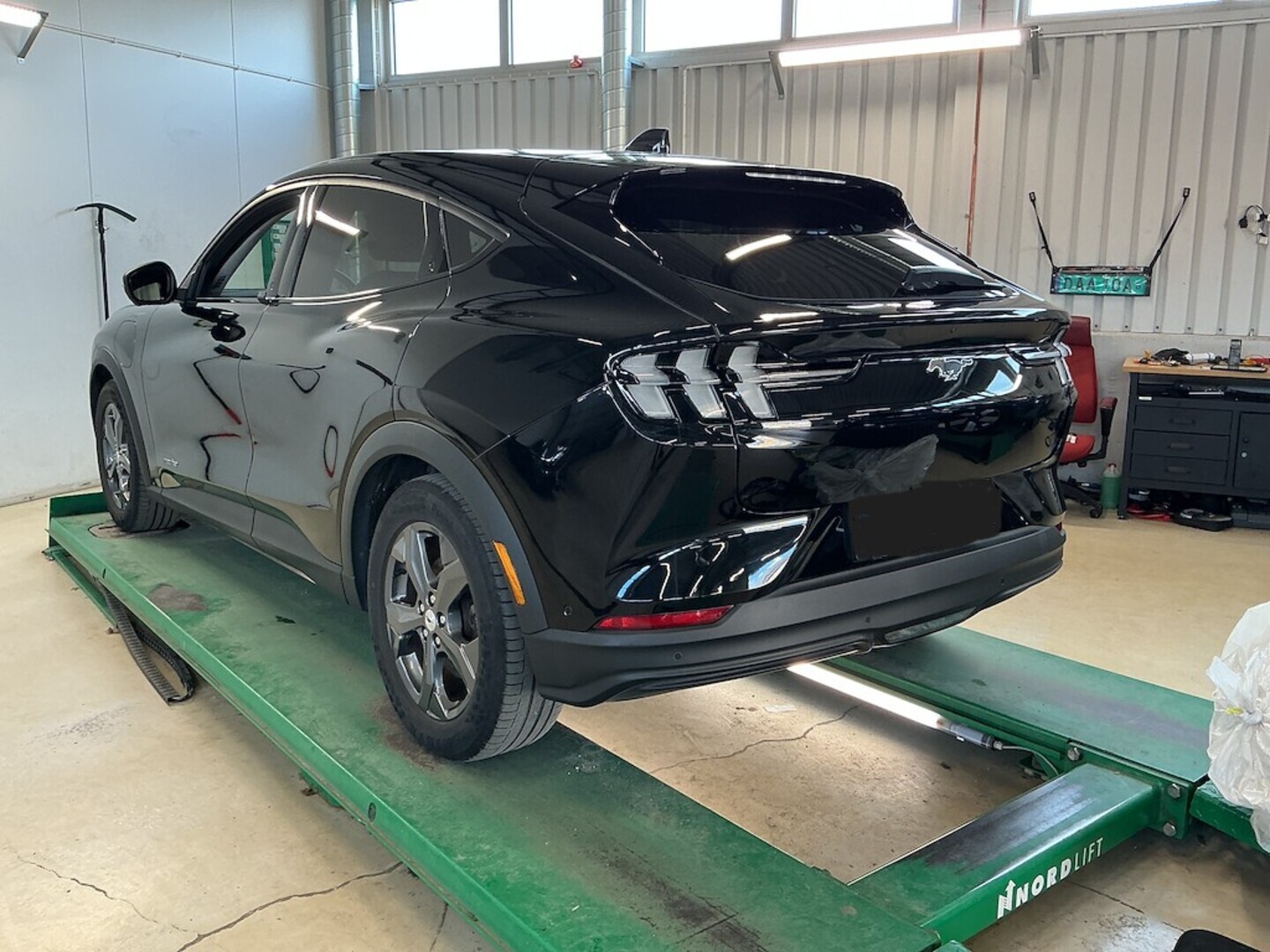 FORD Mustang Mach-E 2022