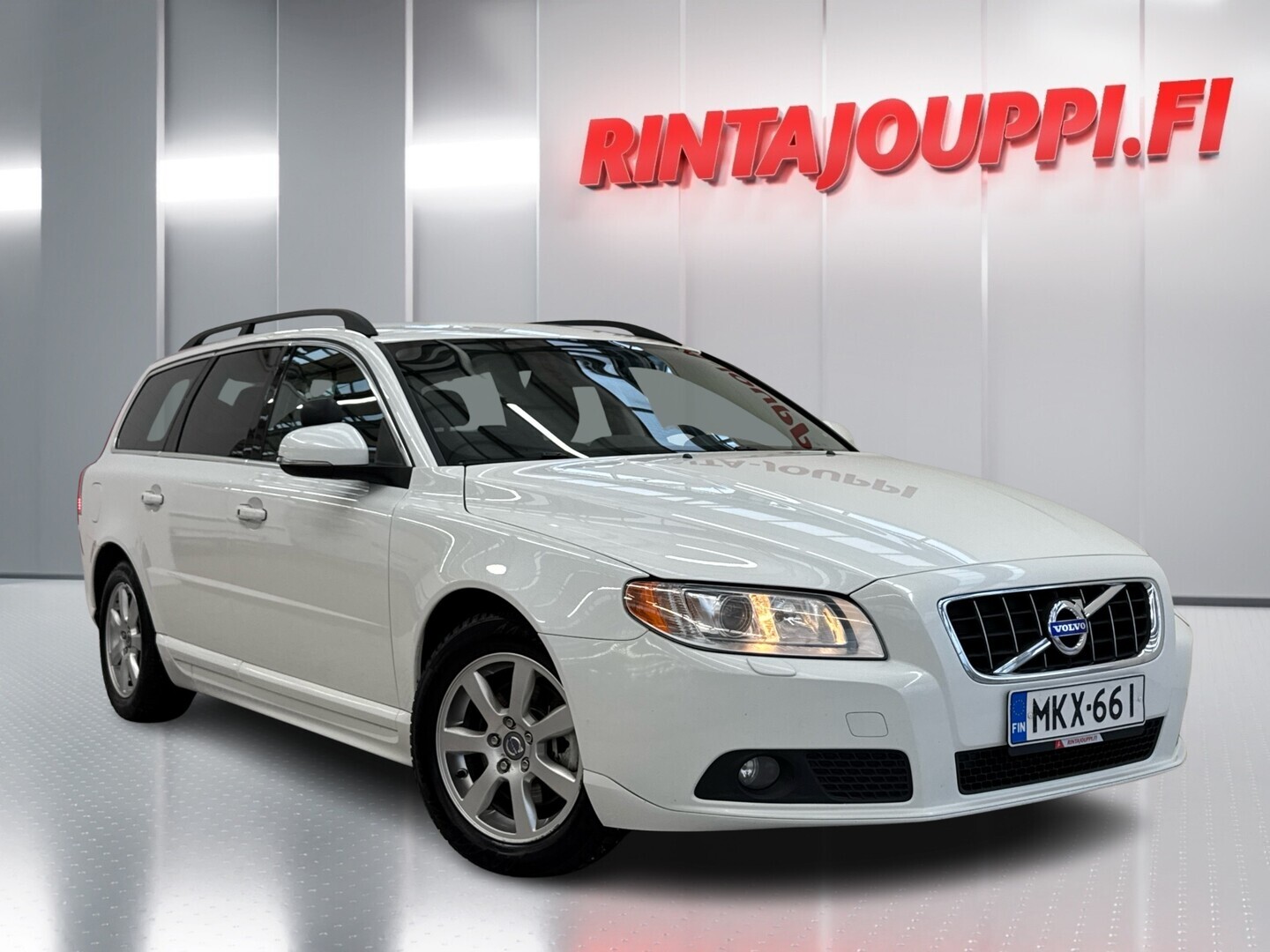 VOLVO V70 2012
