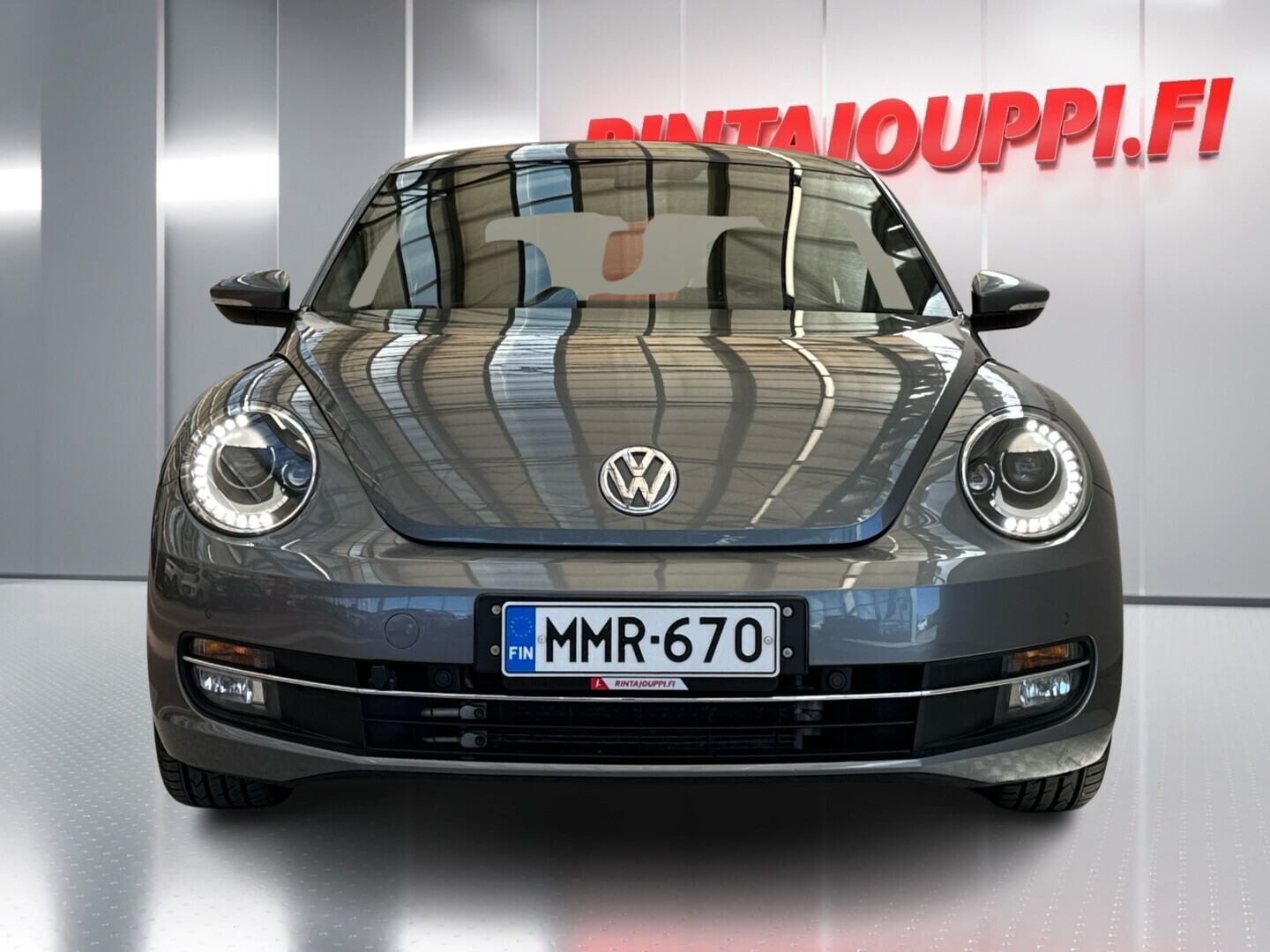 VOLKSWAGEN Beetle 2016