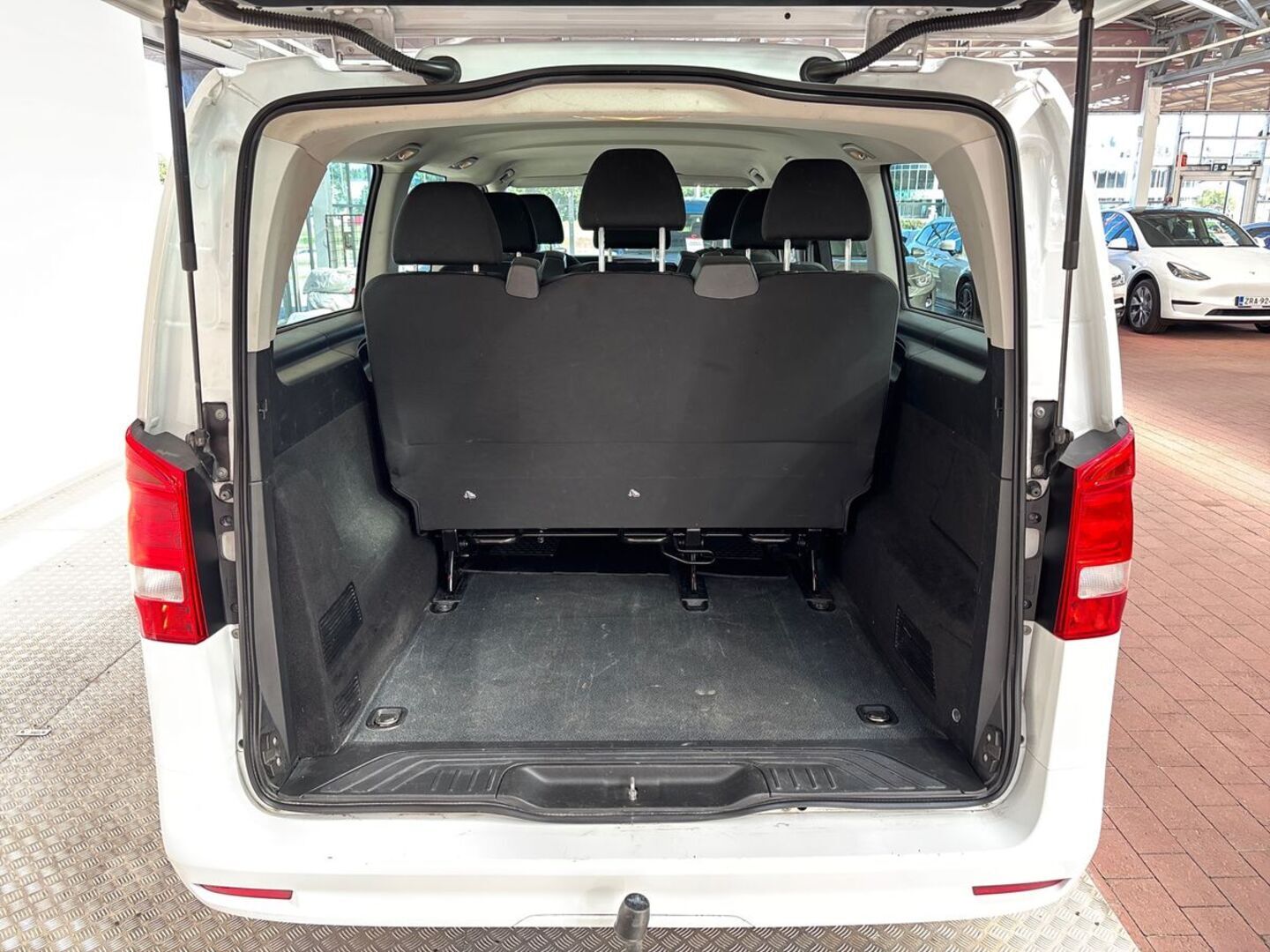 MERCEDES-BENZ Vito 11