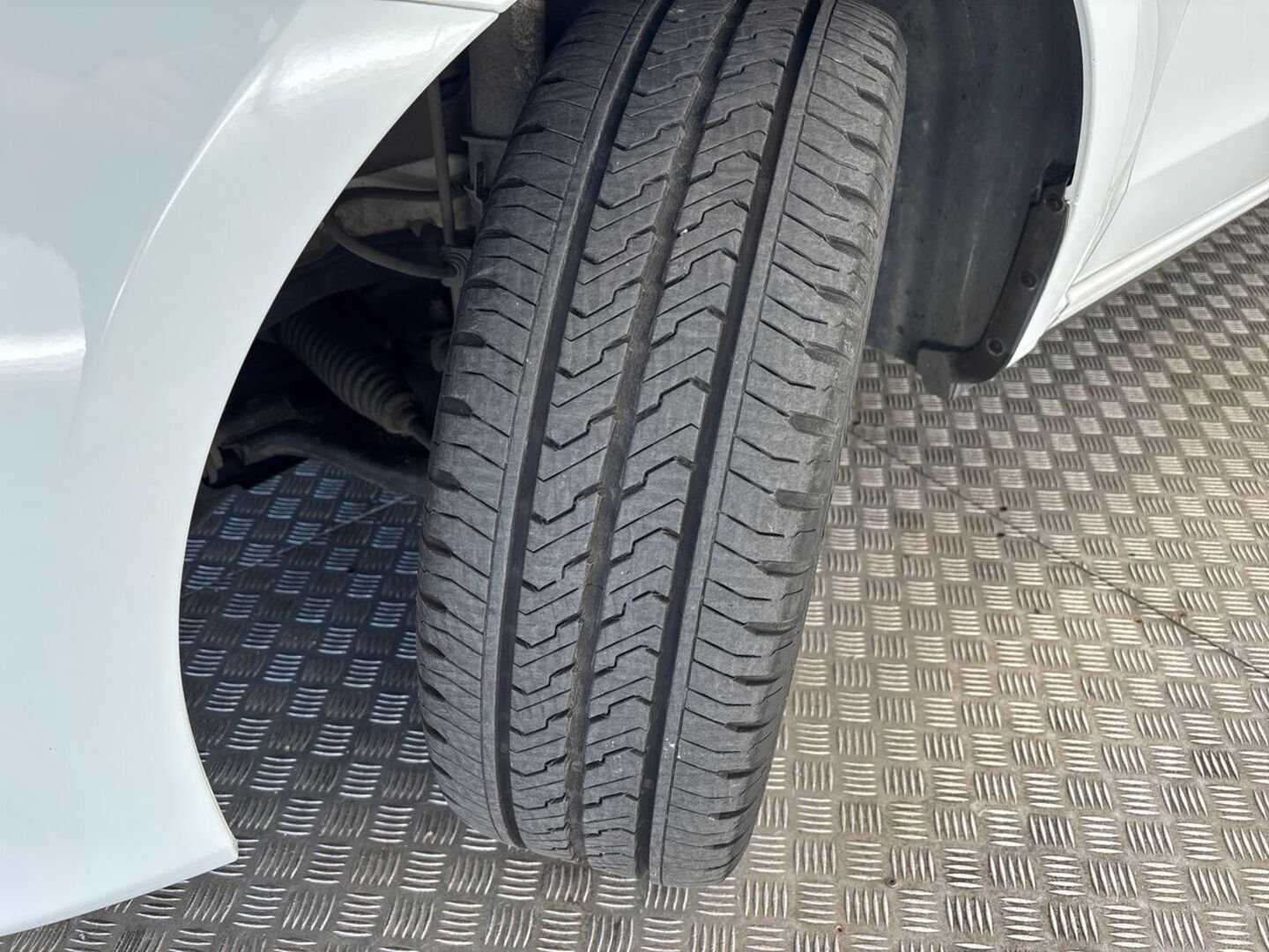 MERCEDES-BENZ Vito 14