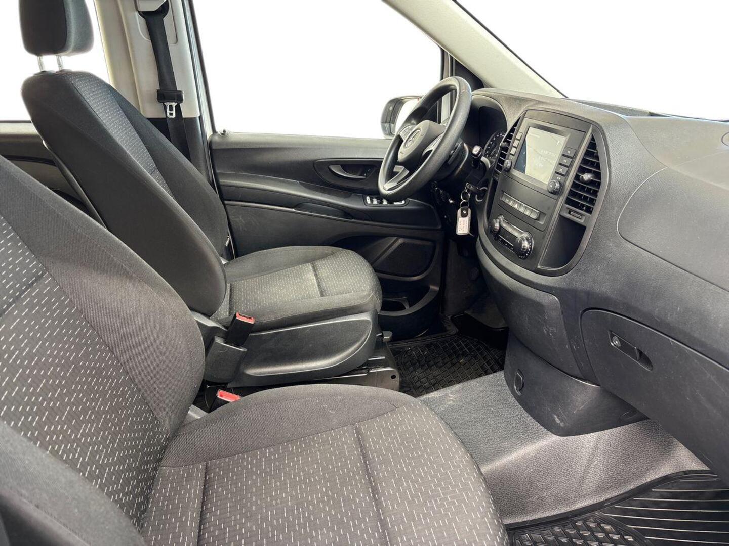 MERCEDES-BENZ Vito 9