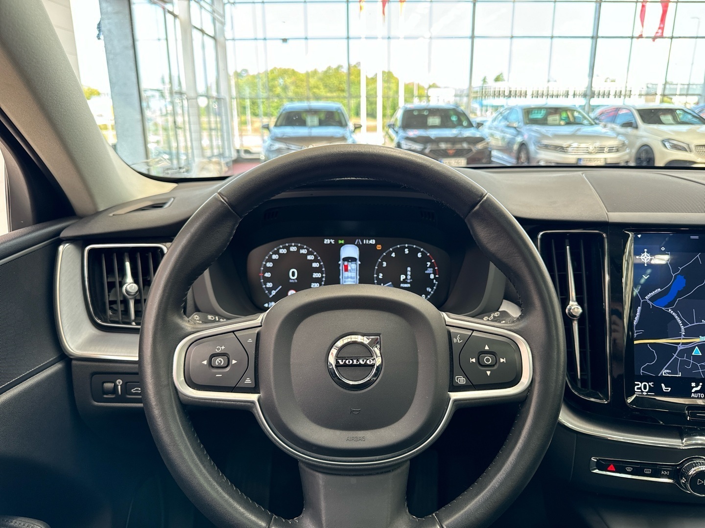 VOLVO XC60 2020