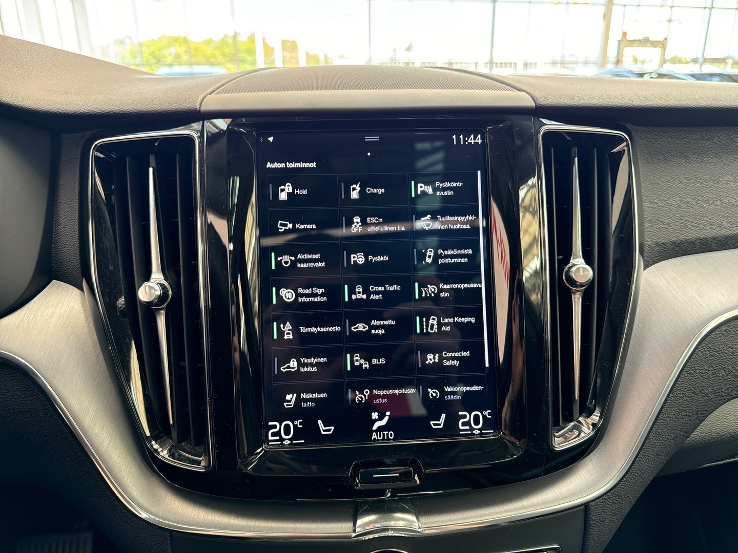 VOLVO XC60 2020