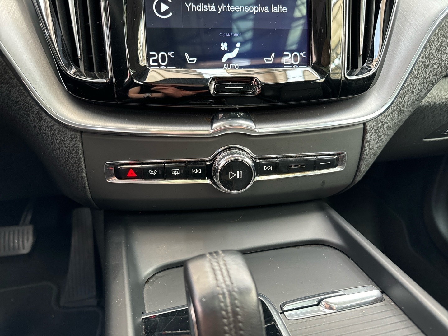 VOLVO XC60 2020