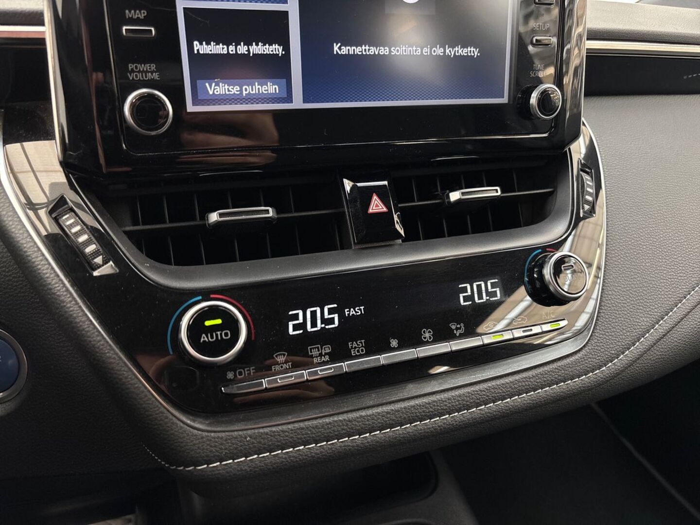 TOYOTA Corolla 19