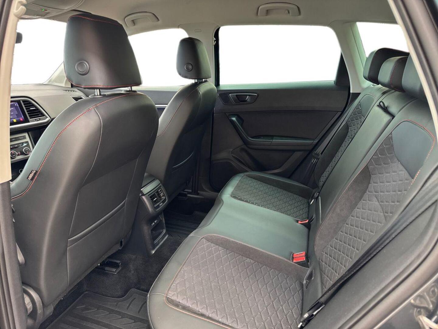SEAT Ateca 10