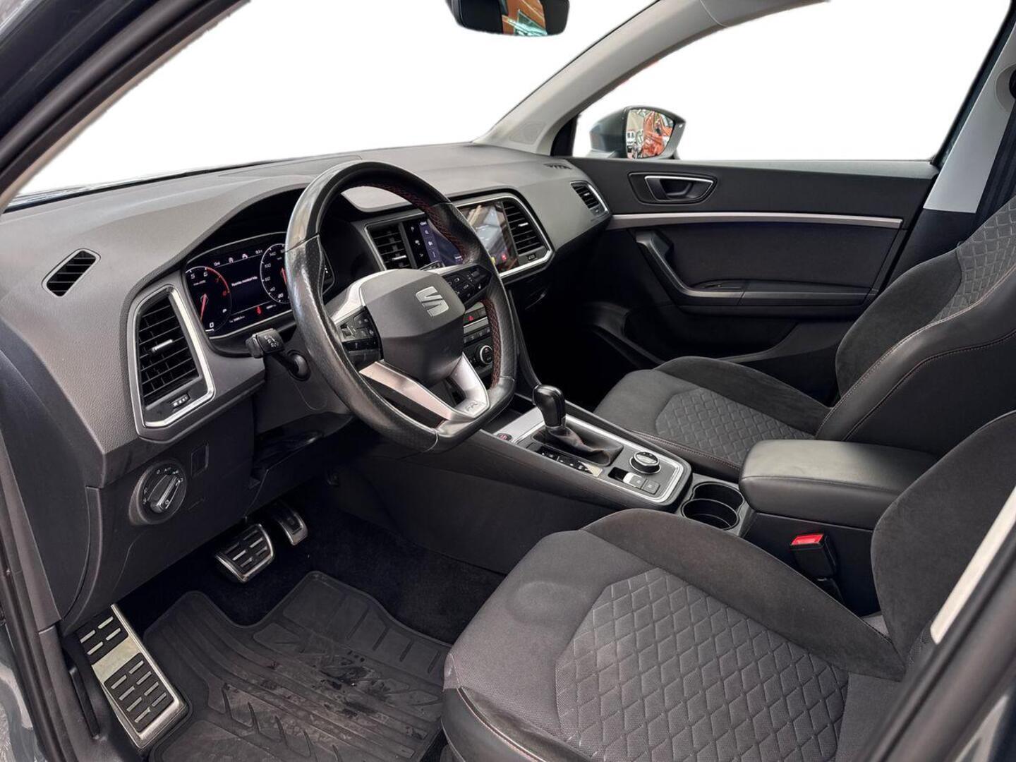 SEAT Ateca 7