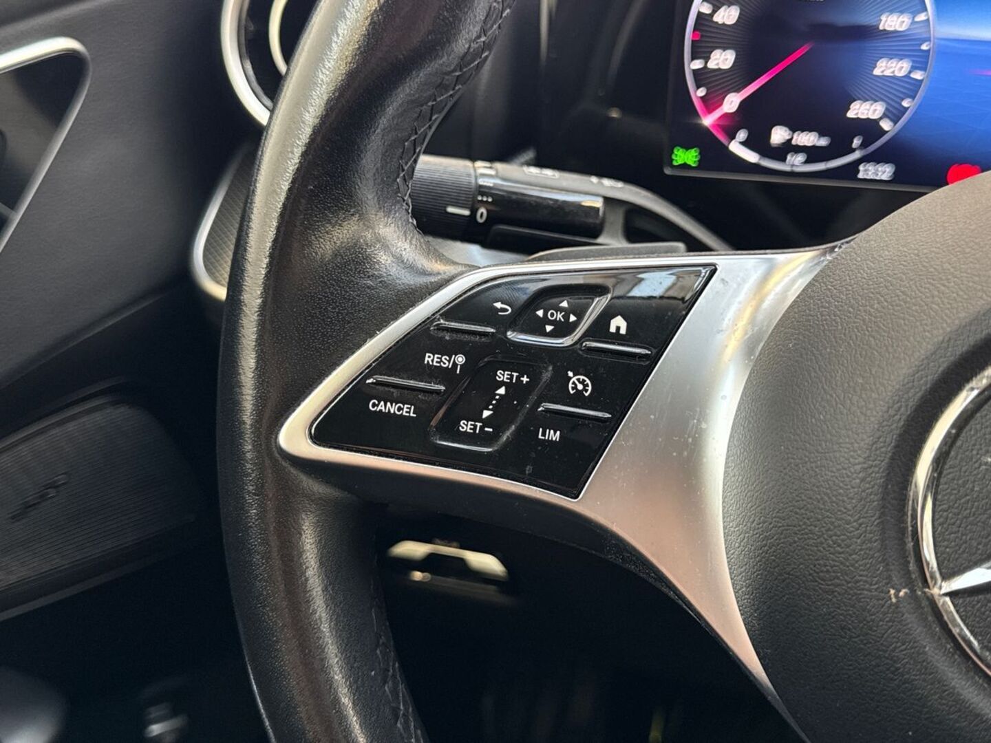 MERCEDES-BENZ C 17
