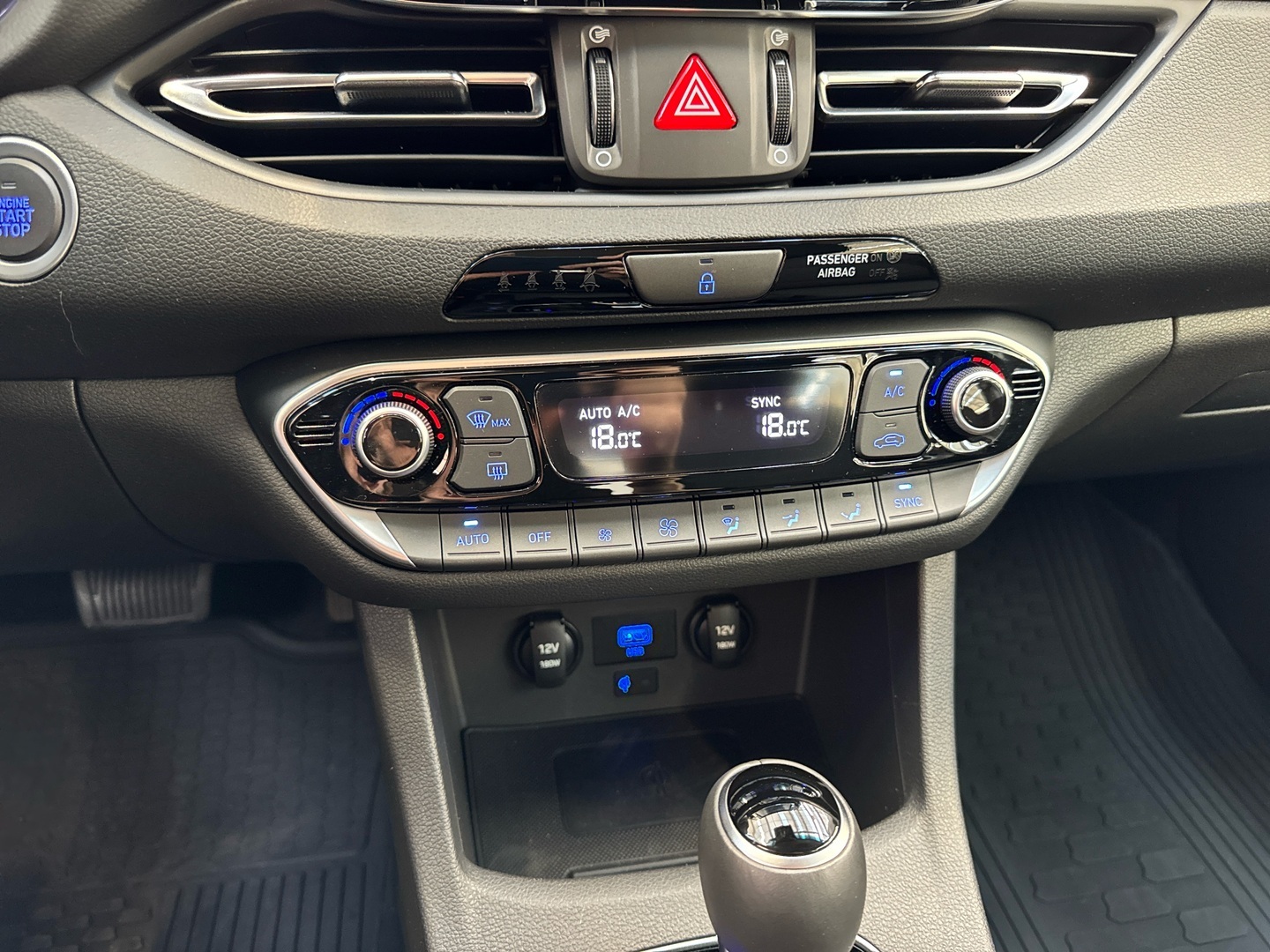 HYUNDAI i30 Hatchback 2024