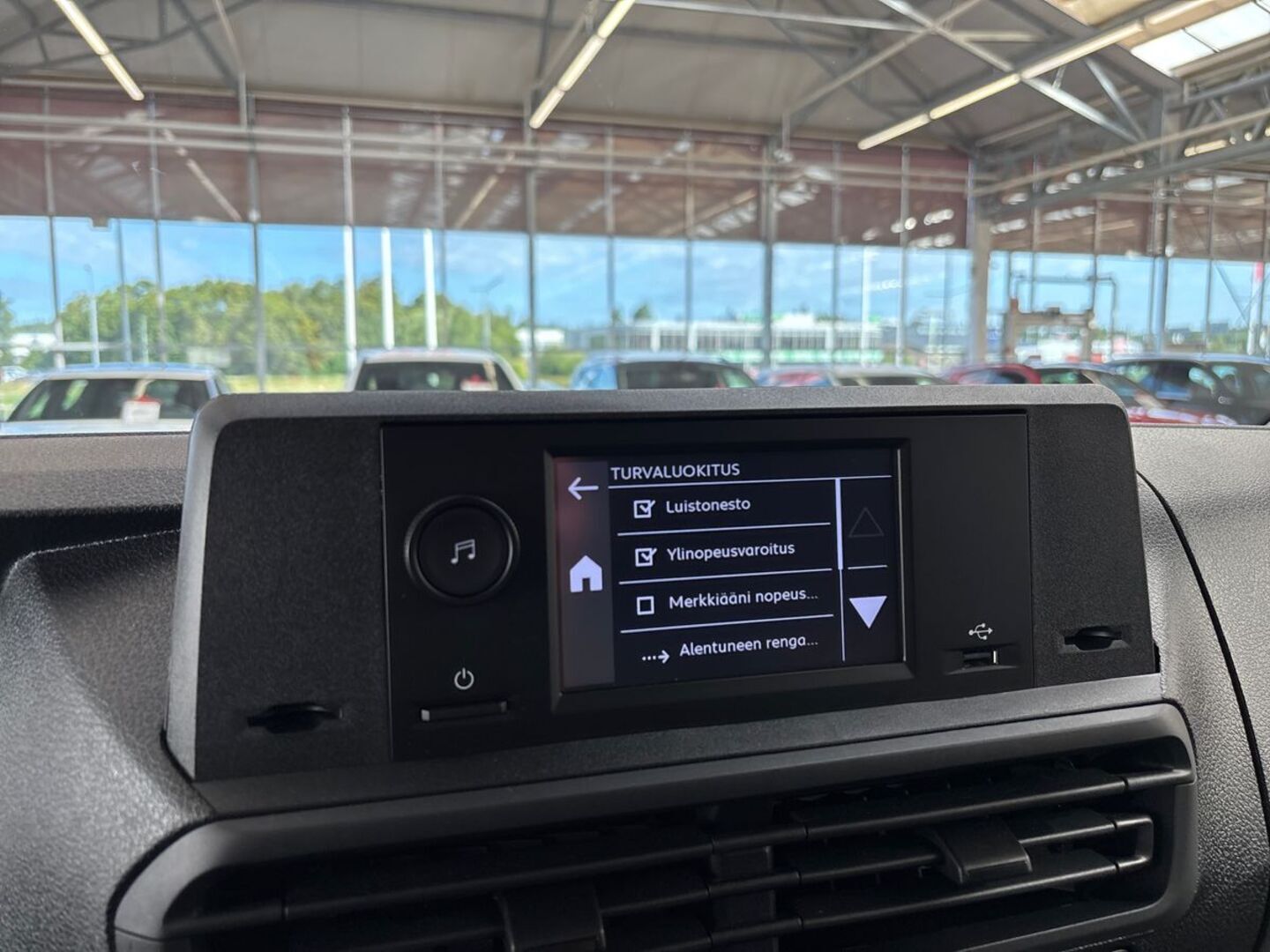 TOYOTA Proace 17