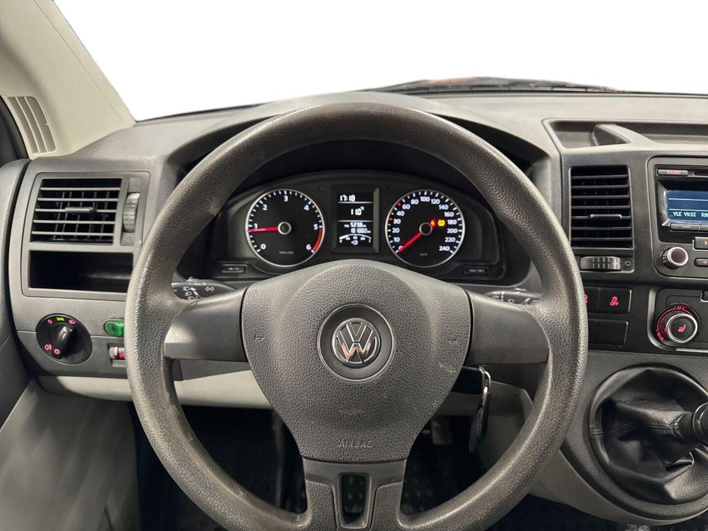 VOLKSWAGEN Transporter 2013
