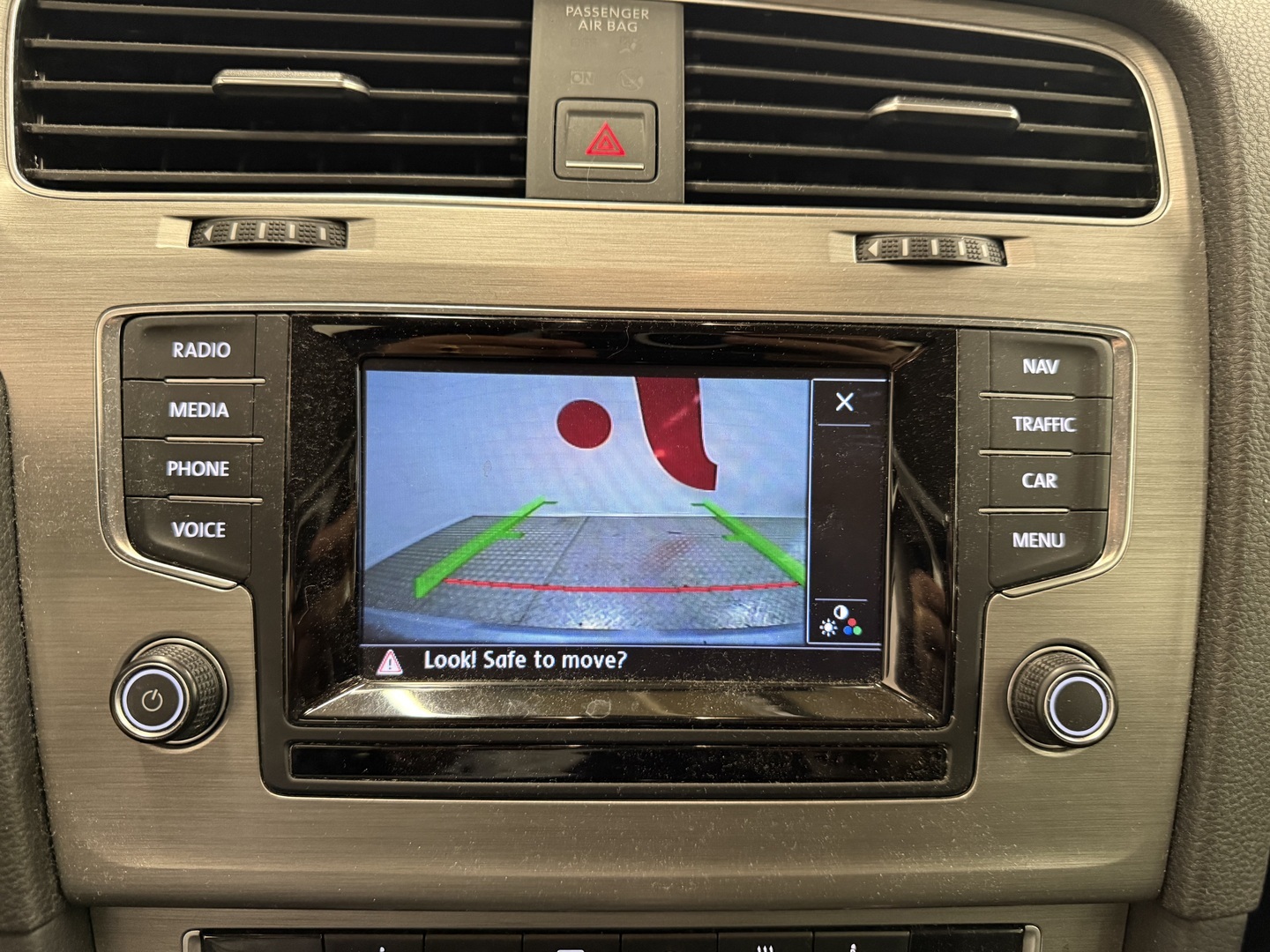 VOLKSWAGEN Golf 2014