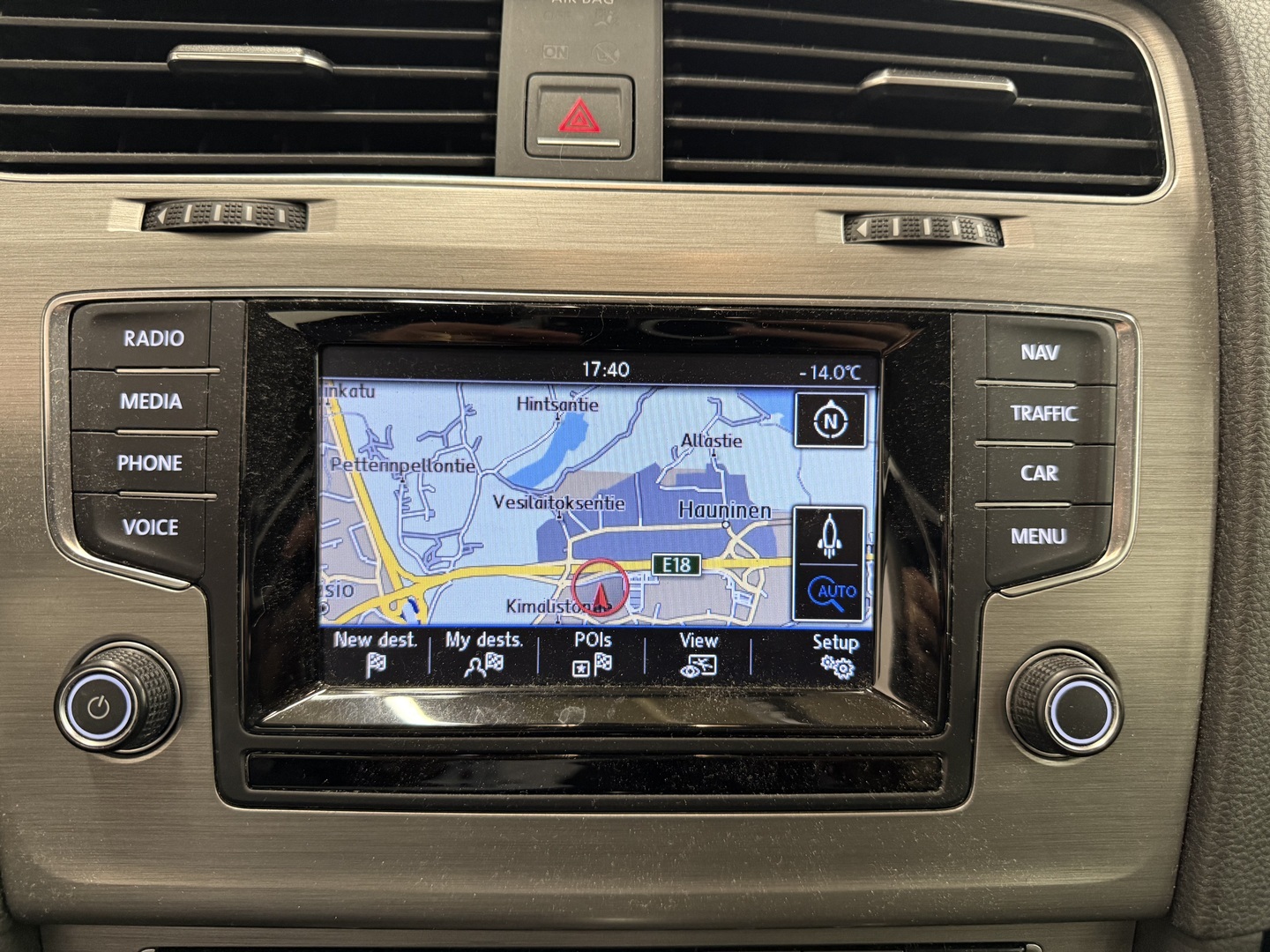 VOLKSWAGEN Golf 2014