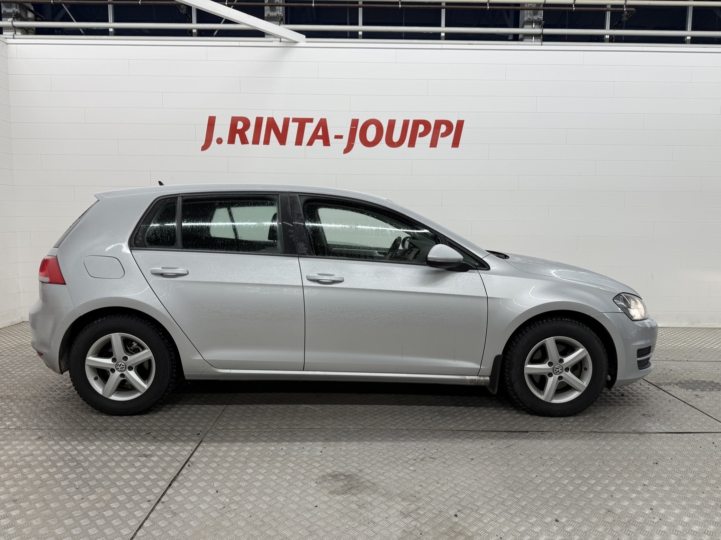 VOLKSWAGEN Golf 2014