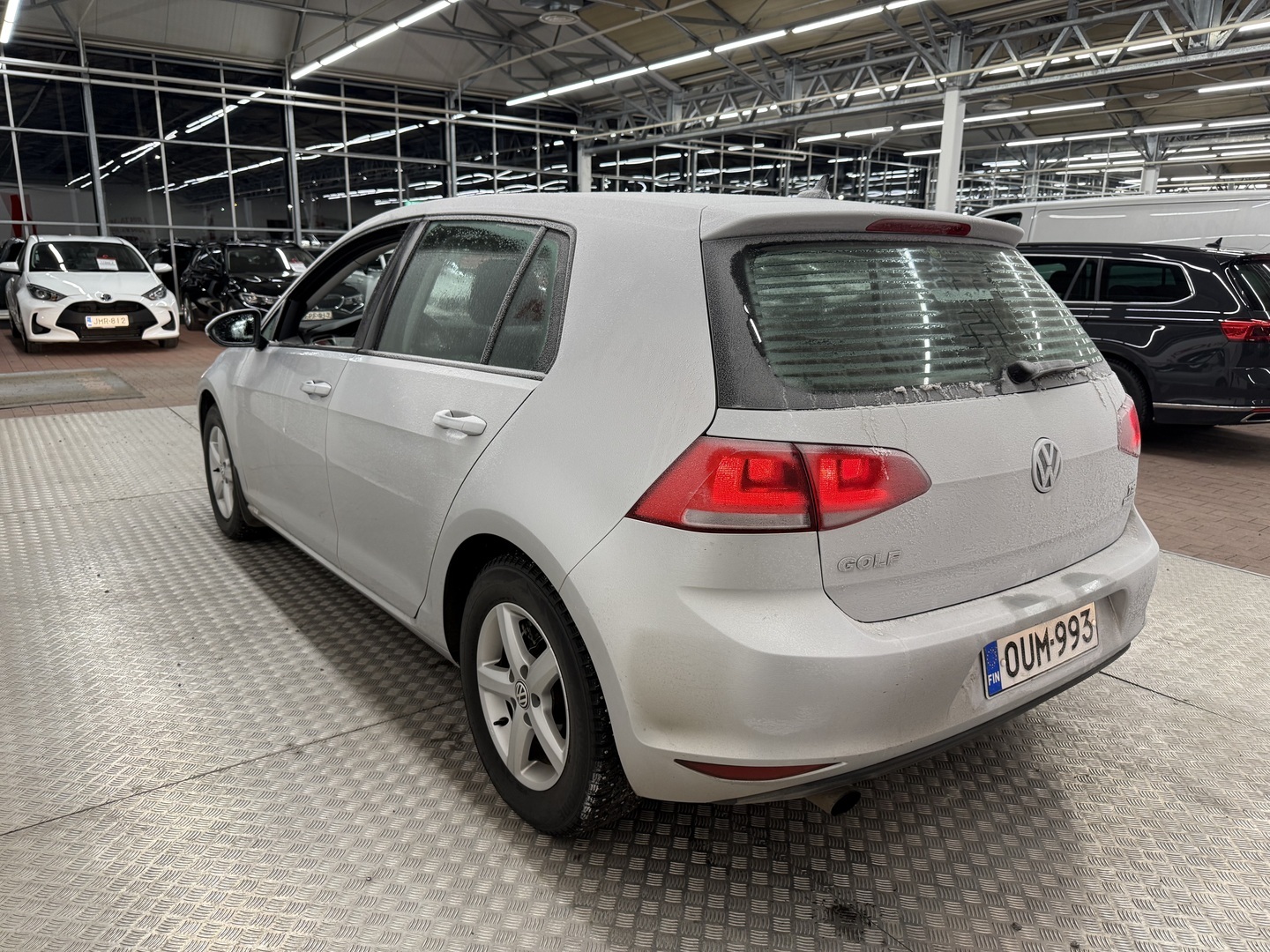 VOLKSWAGEN Golf 2014