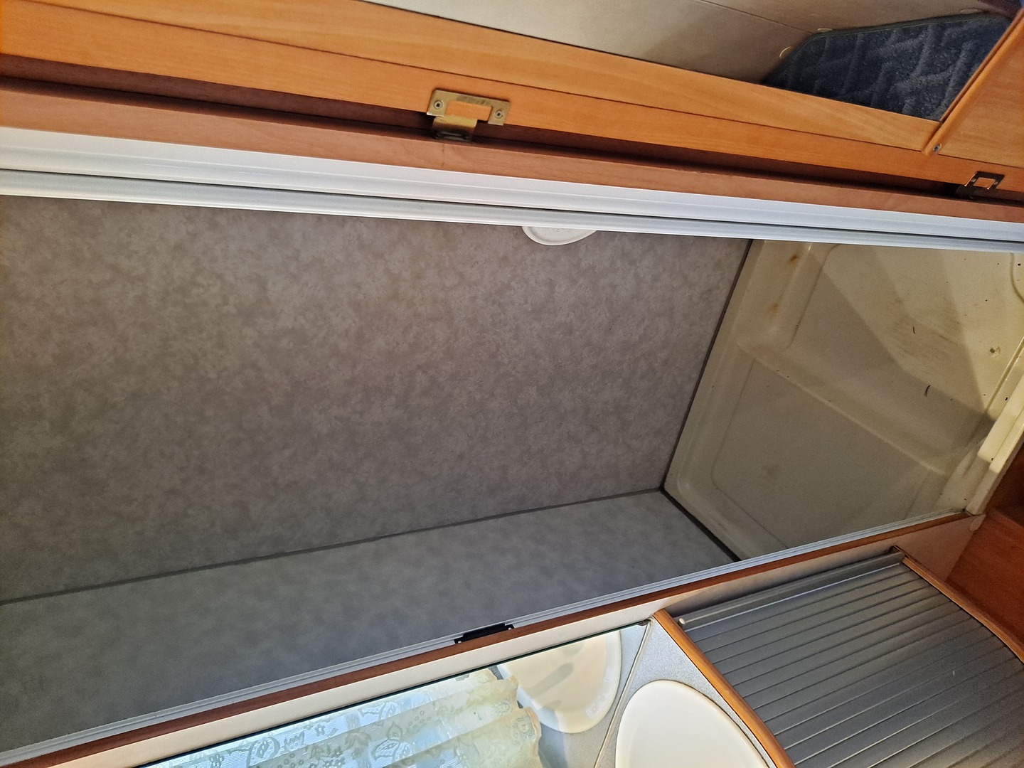 ADRIA STARGO 670 SP 2003