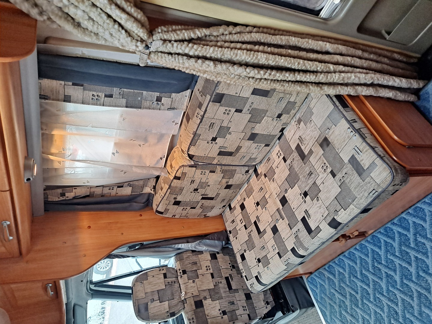 ADRIA STARGO 670 SP 2003