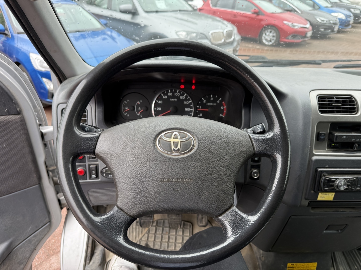 TOYOTA Hiace 2010