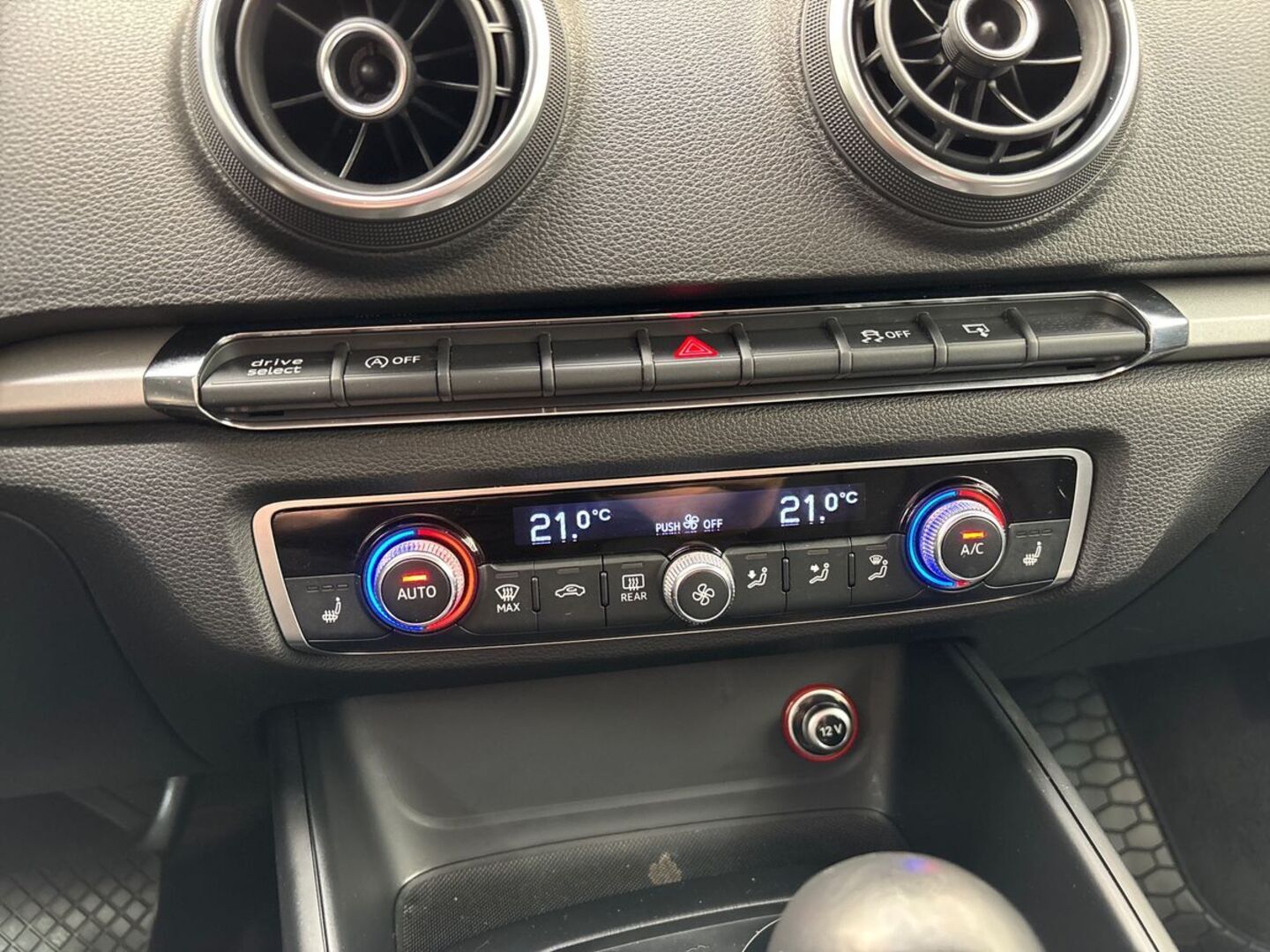 AUDI A3 2014