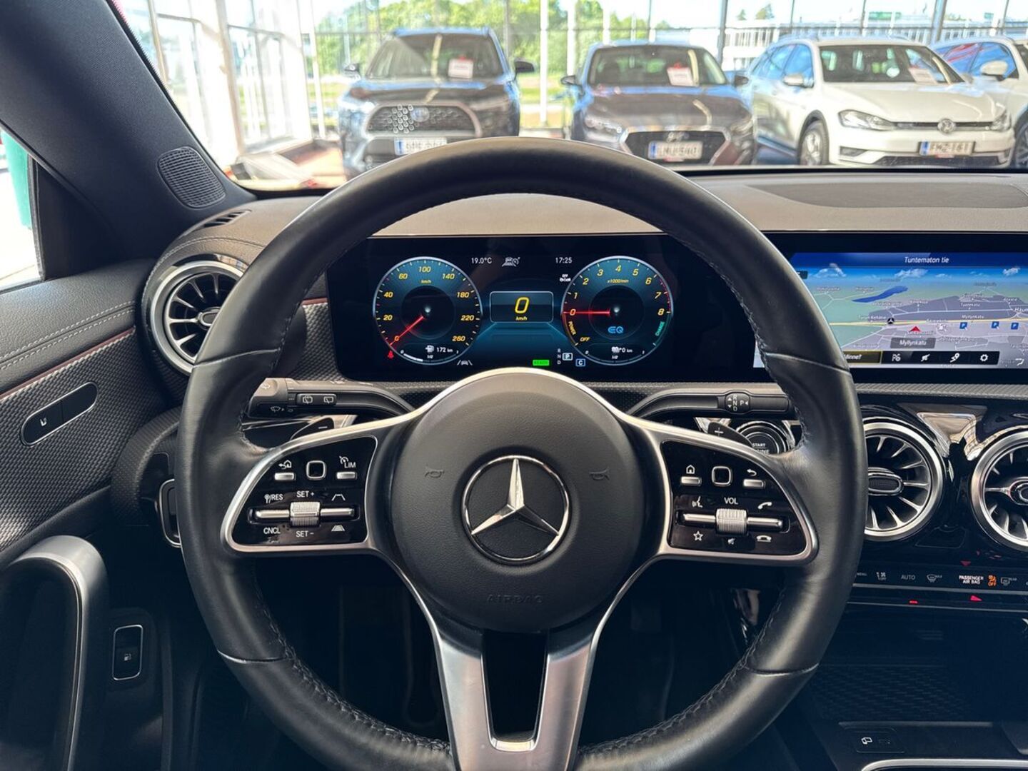 MERCEDES-BENZ CLA 13