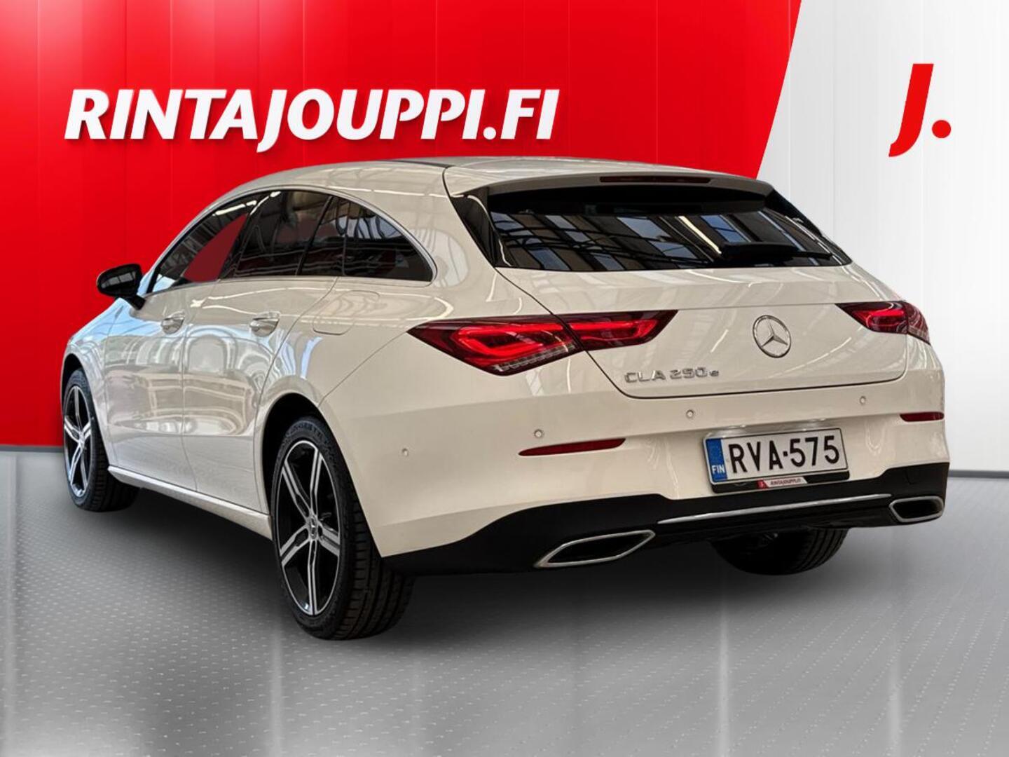 MERCEDES-BENZ CLA 2