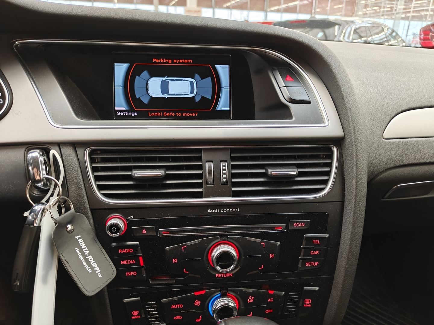 AUDI A4 2013