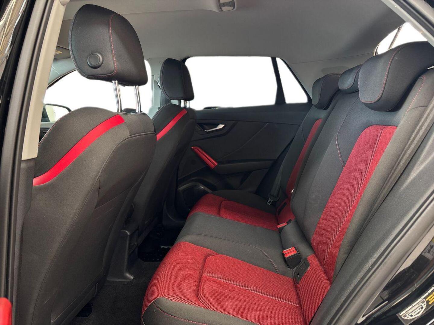 AUDI Q2 2017