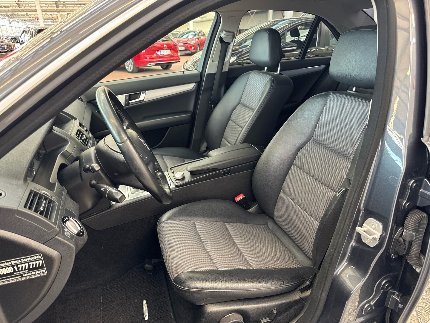 MERCEDES-BENZ C 2010