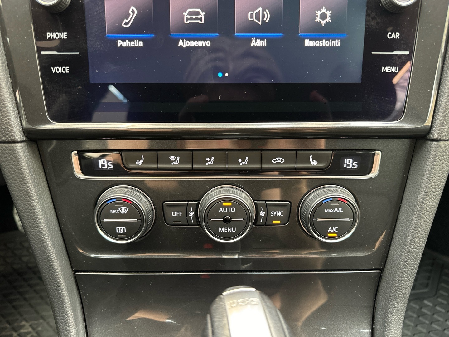 VOLKSWAGEN Golf 2018