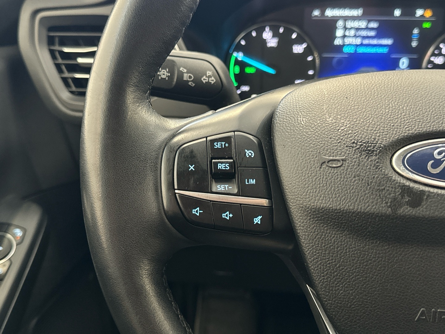 FORD Kuga 2021