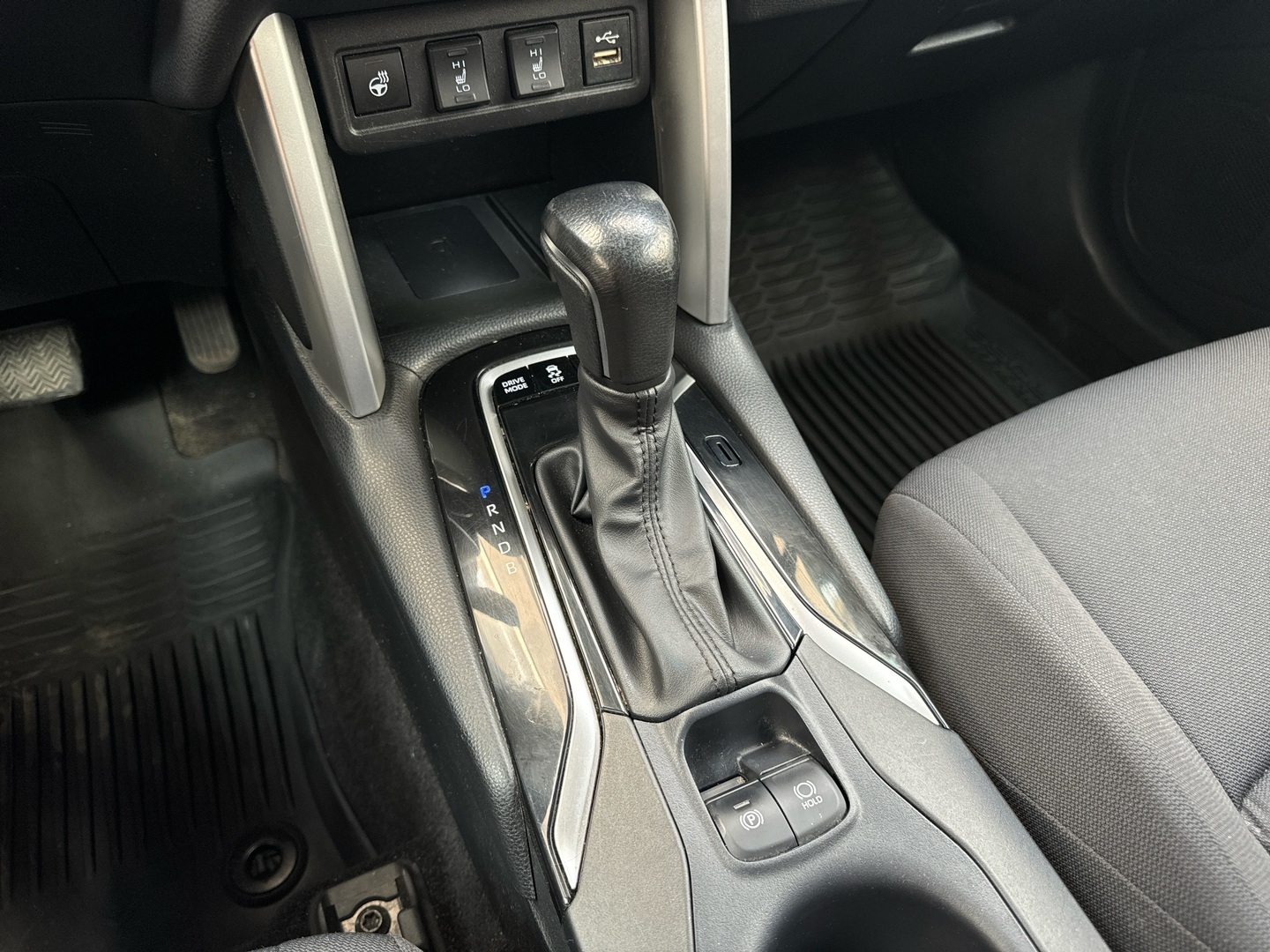 TOYOTA Corolla Cross 2023